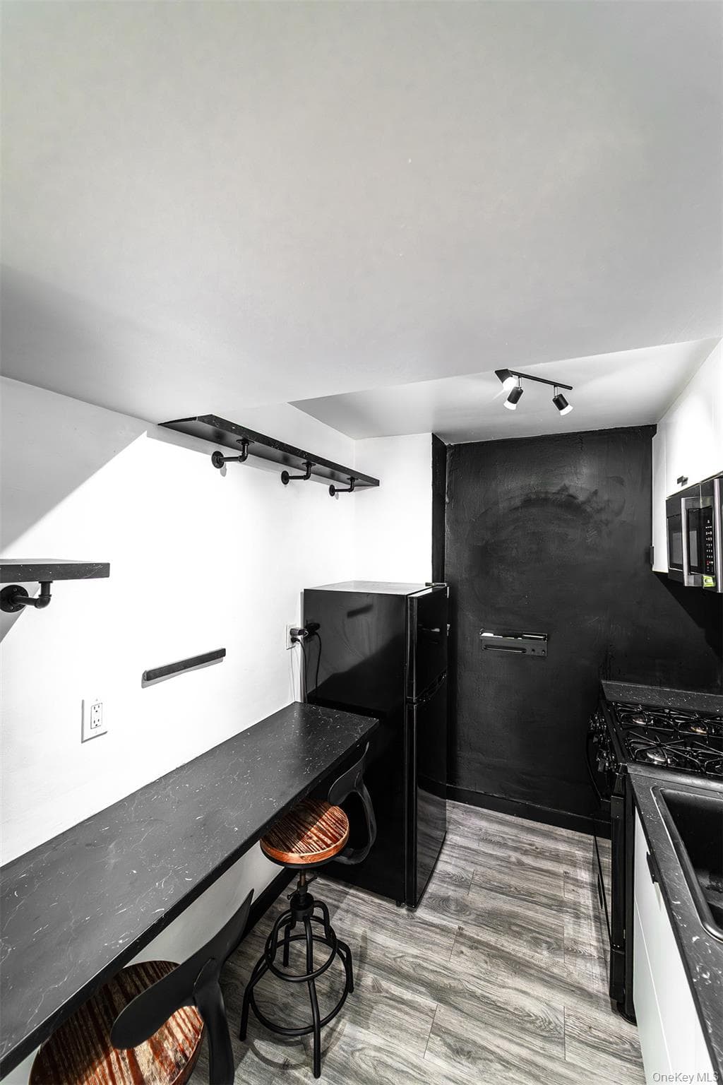 88-29 155th Avenue Unit: 3F thumbnail 10