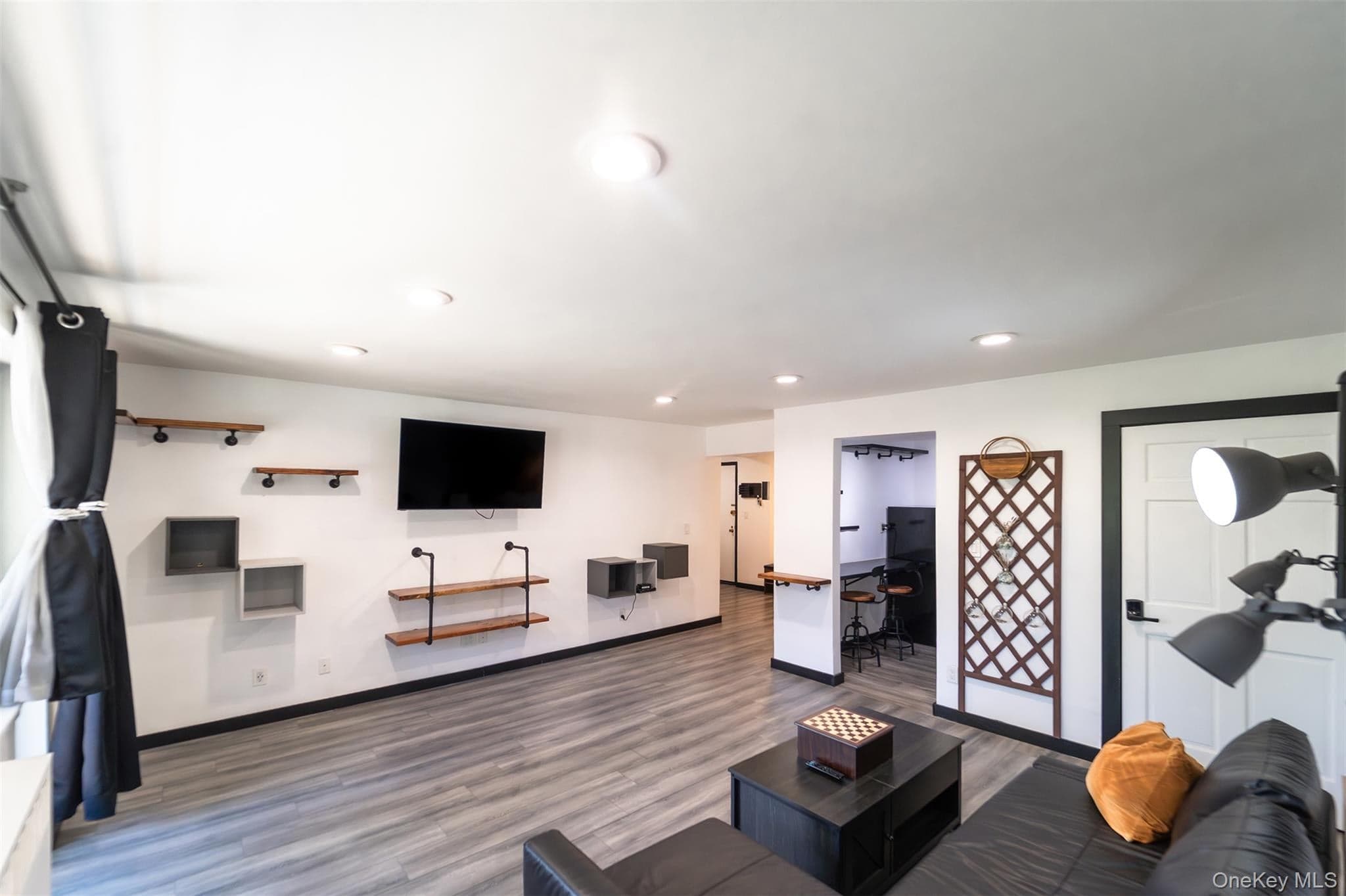 88-29 155th Avenue Unit: 3F thumbnail 6