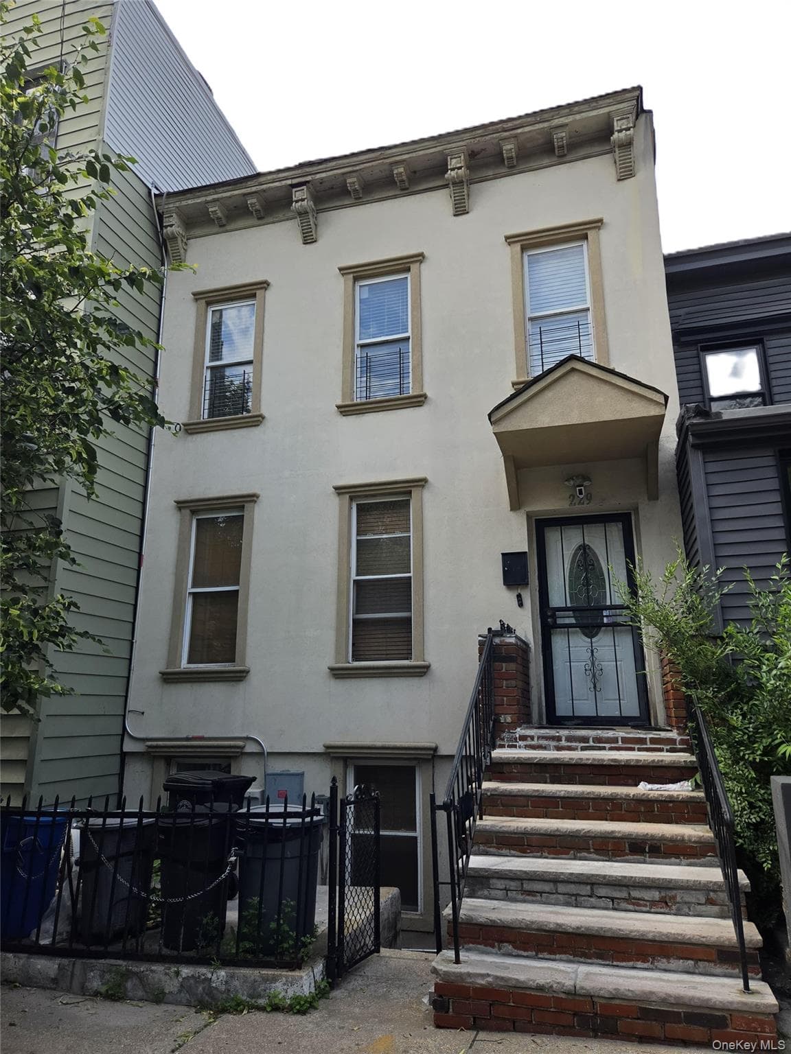 229 Macdougal Street, Brooklyn