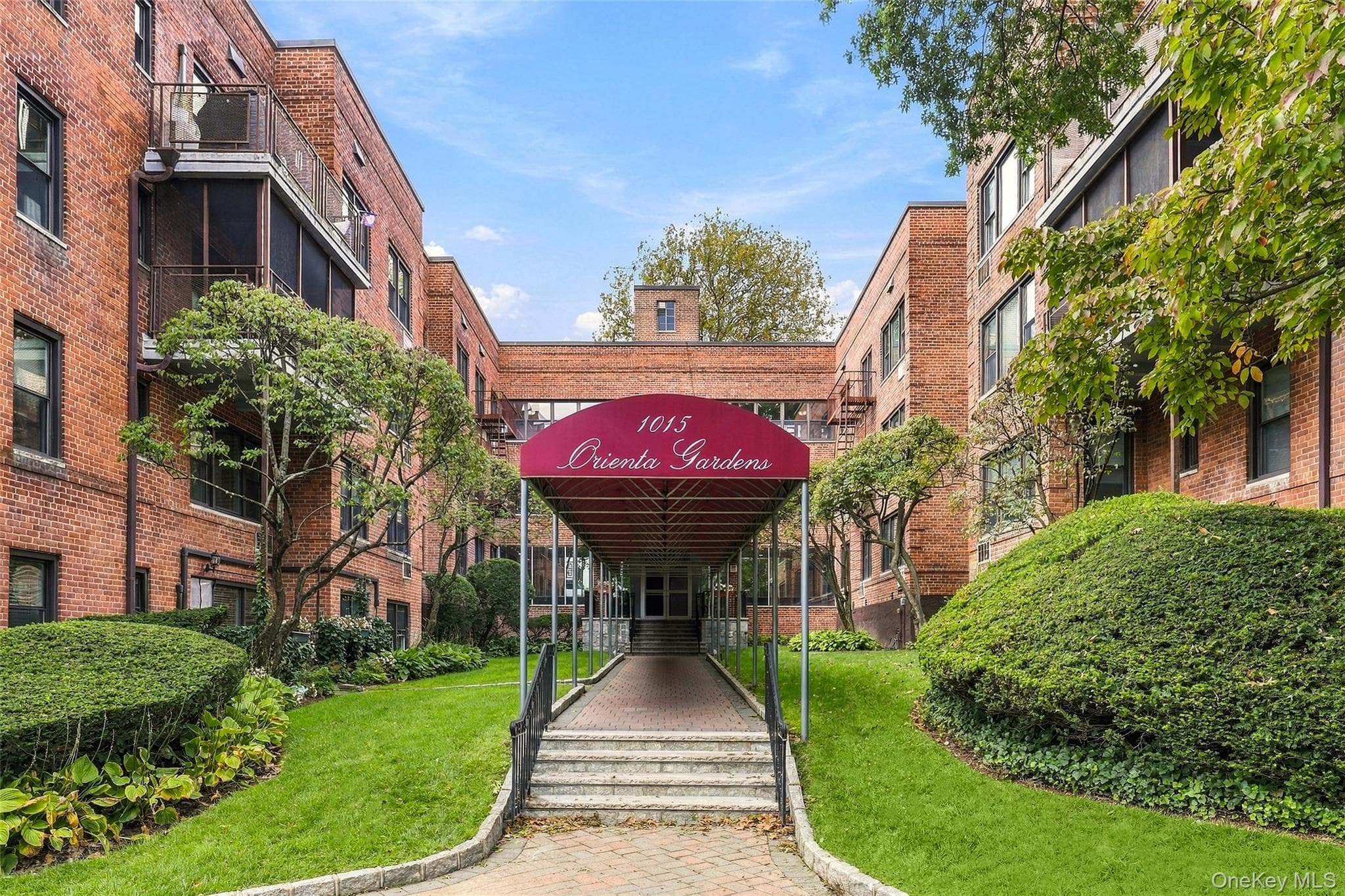 1015 Old Post Road Unit: 2K photo 1
