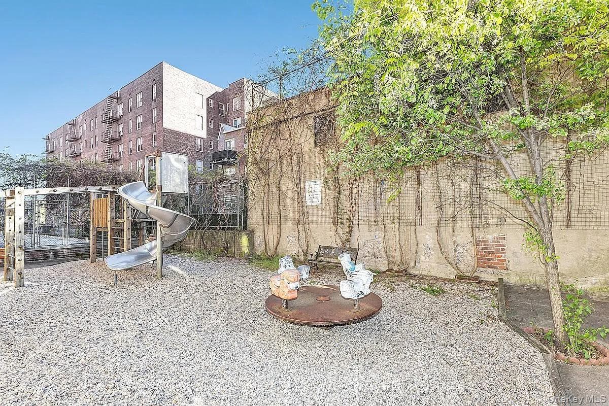 67-30 Clyde Street Unit: 4P thumbnail 6
