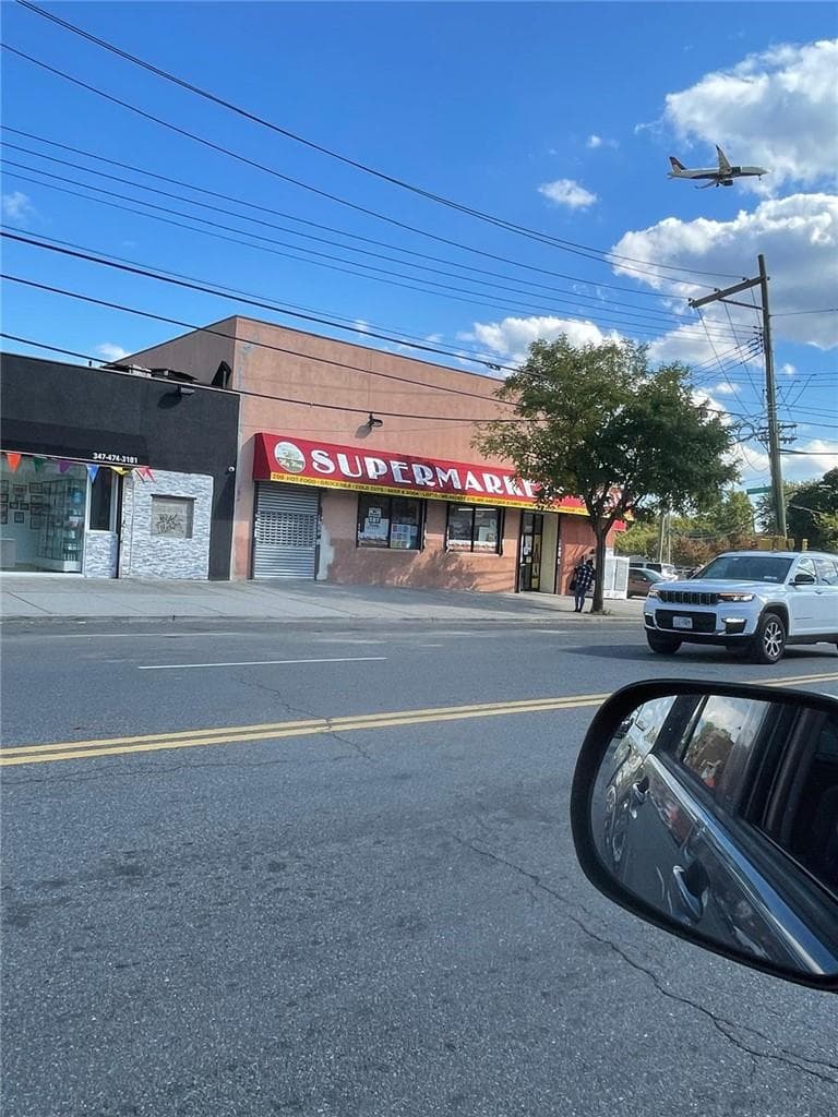 210-214-218-220-226 White Plains Road Rd thumbnail 14