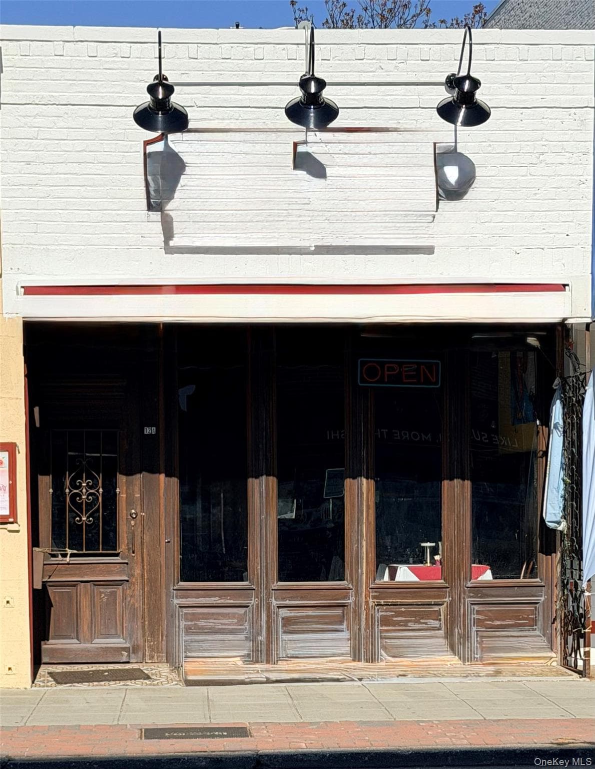 Address Withheld By Request, Rockville Centre