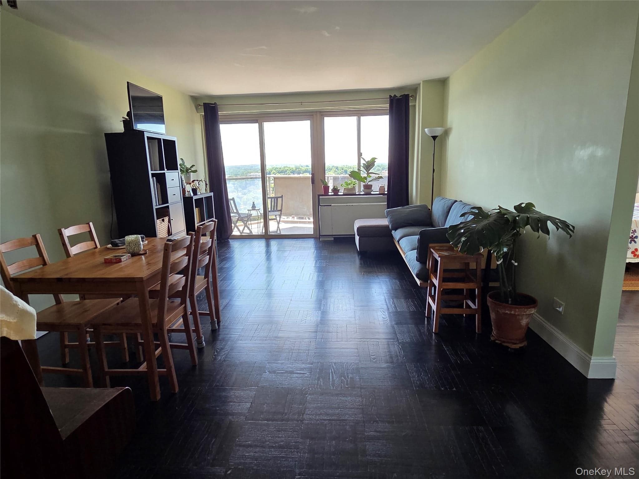 18-15 215th Street Unit: 16 C thumbnail 7