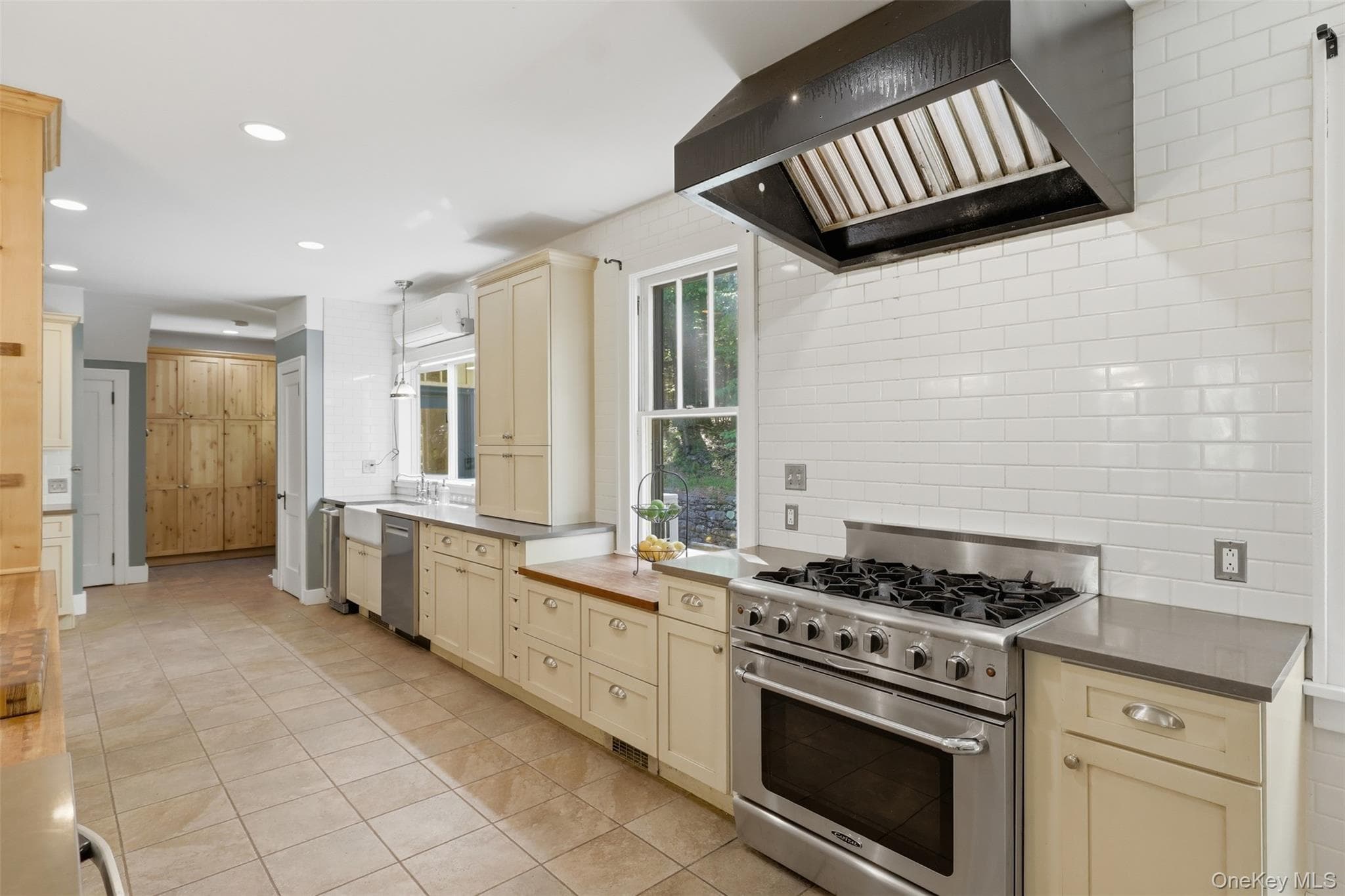 43 Augustine Road thumbnail 13