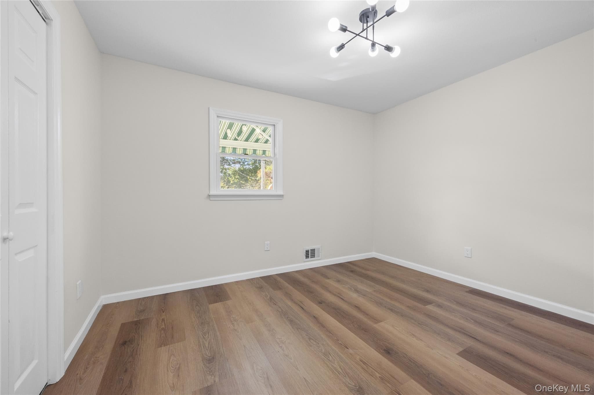 163 Avondale Drive thumbnail 25