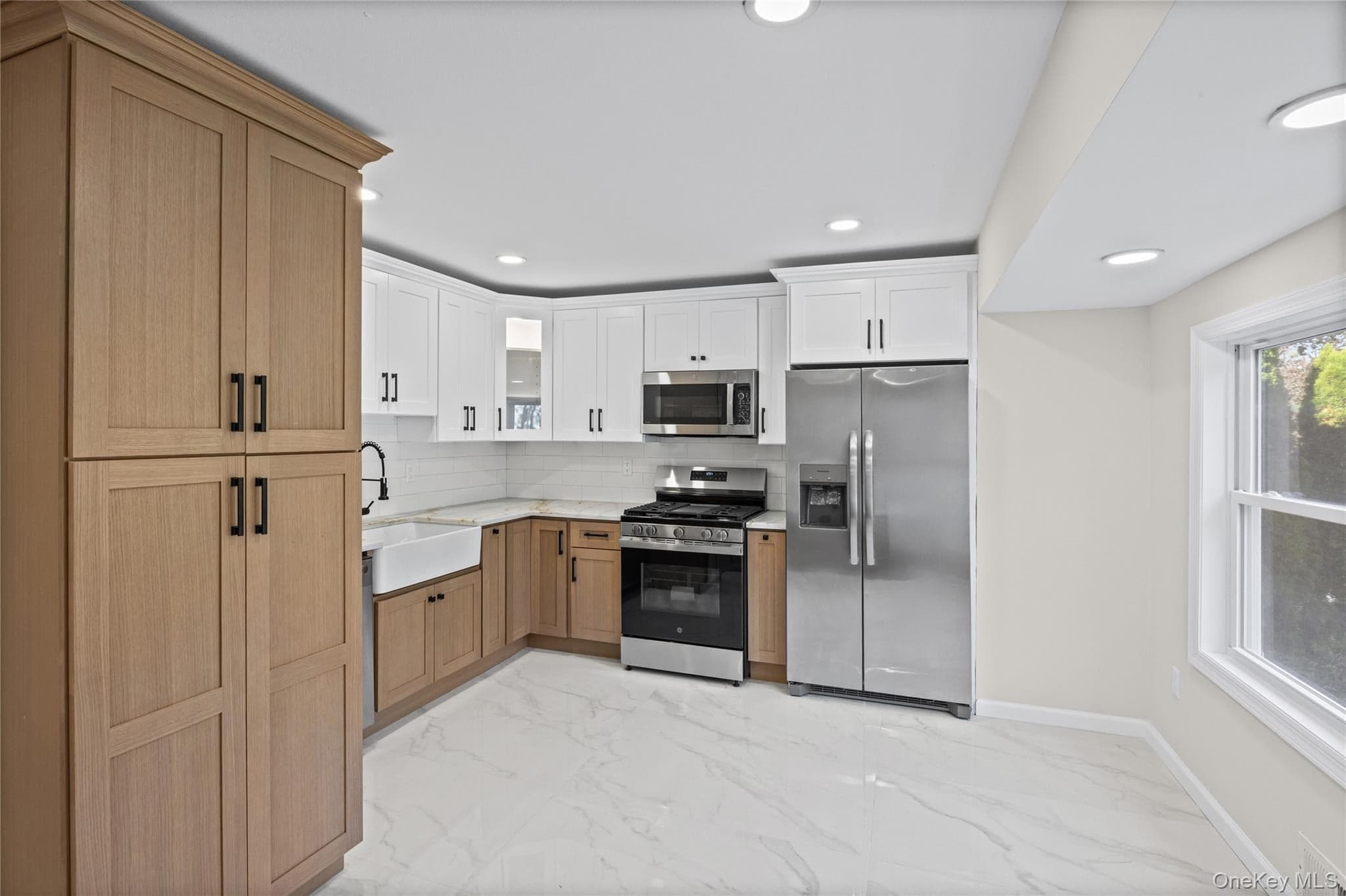 163 Avondale Drive thumbnail 4