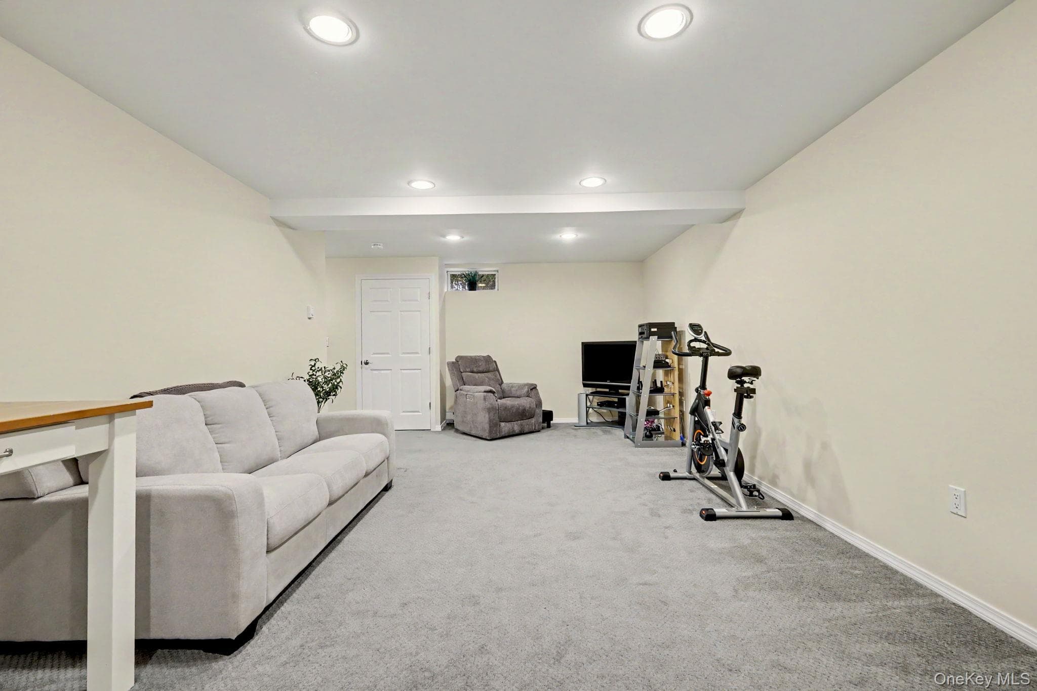60 Krystal Drive thumbnail 26