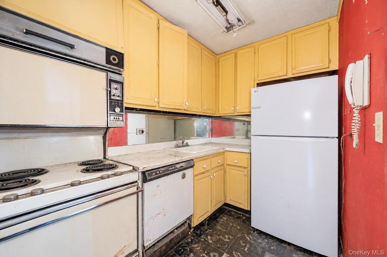 1065 Park Avenue Unit: #19C thumbnail 10