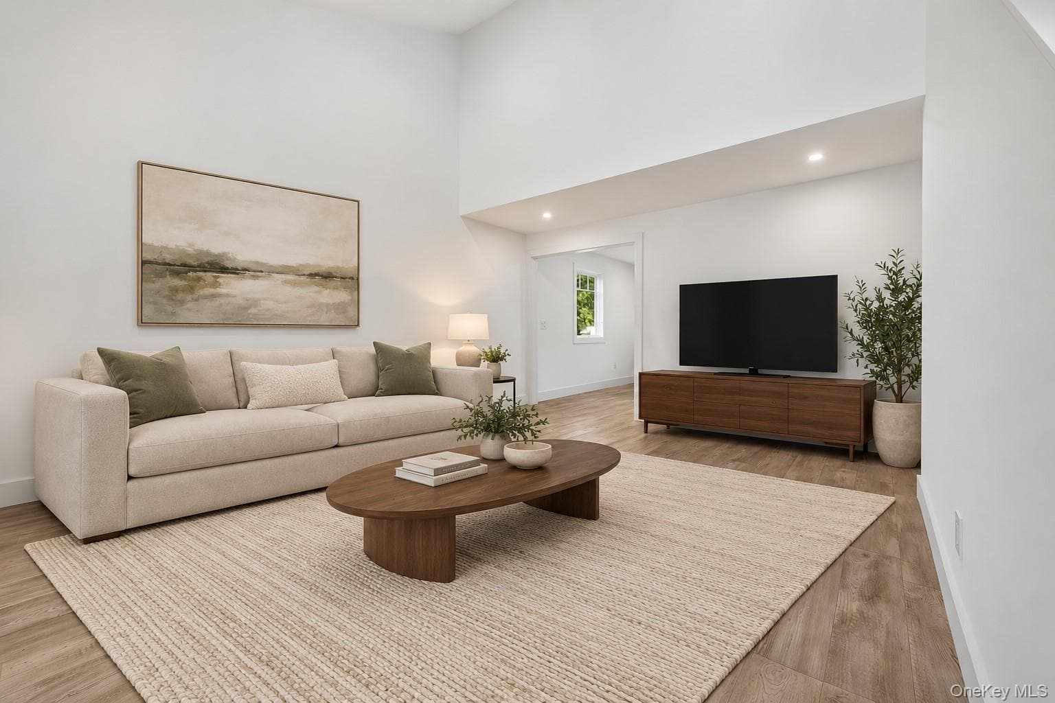 34 Pinelawn Avenue thumbnail 8