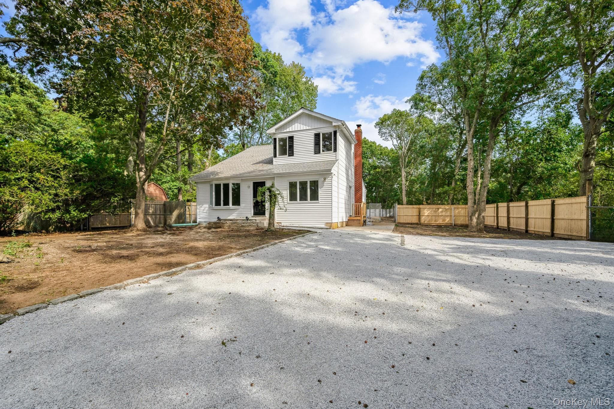 34 Pinelawn Avenue thumbnail 5