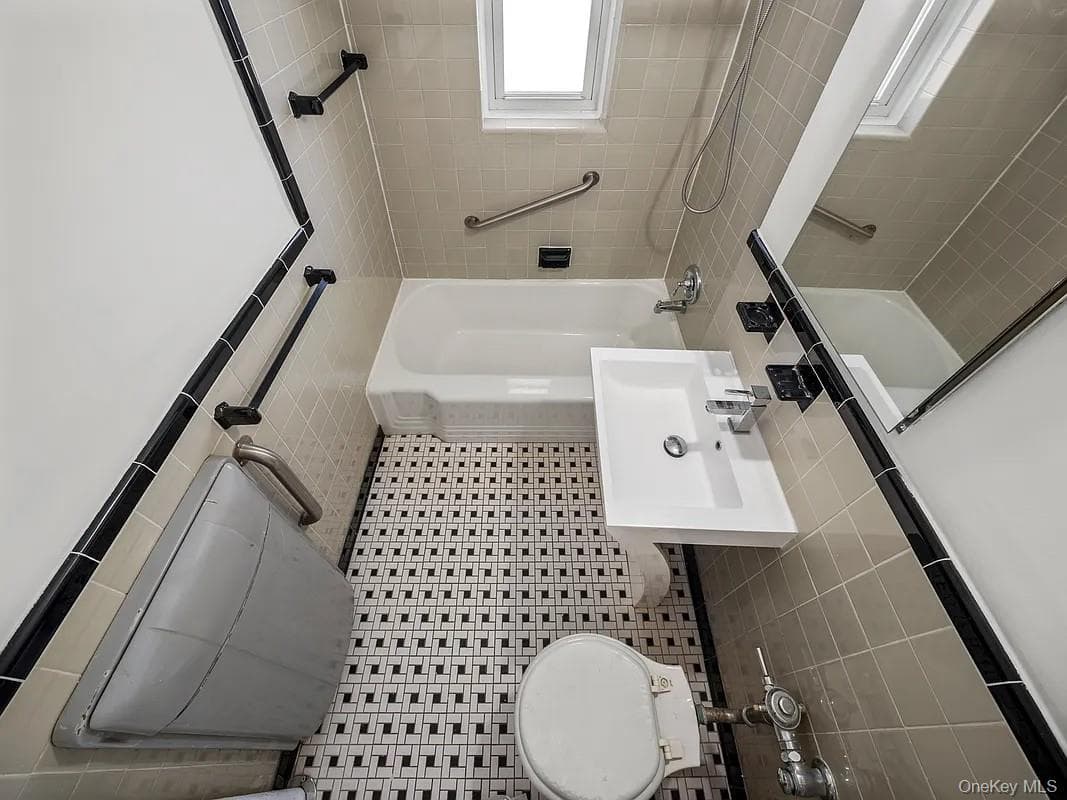6665 Colonial Road Unit: 5D thumbnail 8