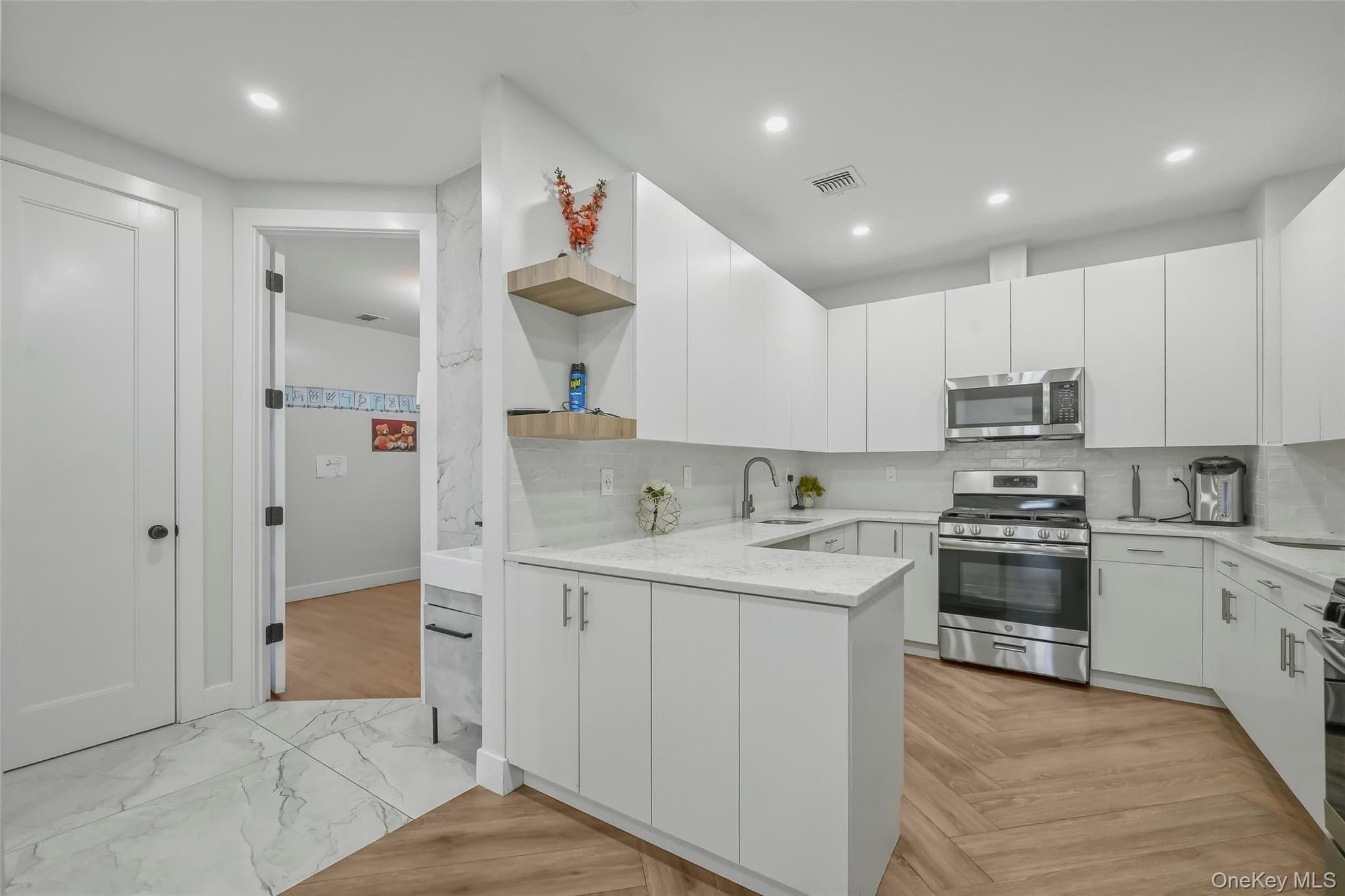 4 Spruill Court thumbnail 15
