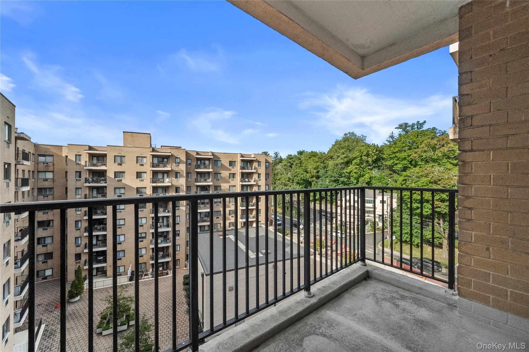100 E Hartsdale Avenue Unit: 6BE thumbnail 10