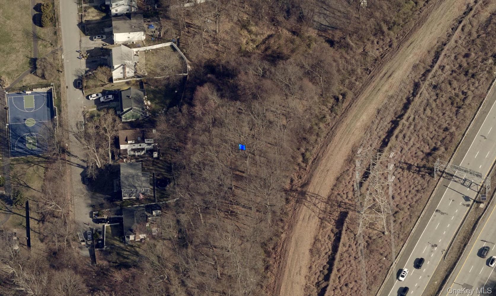 Endicott Avenue thumbnail 3