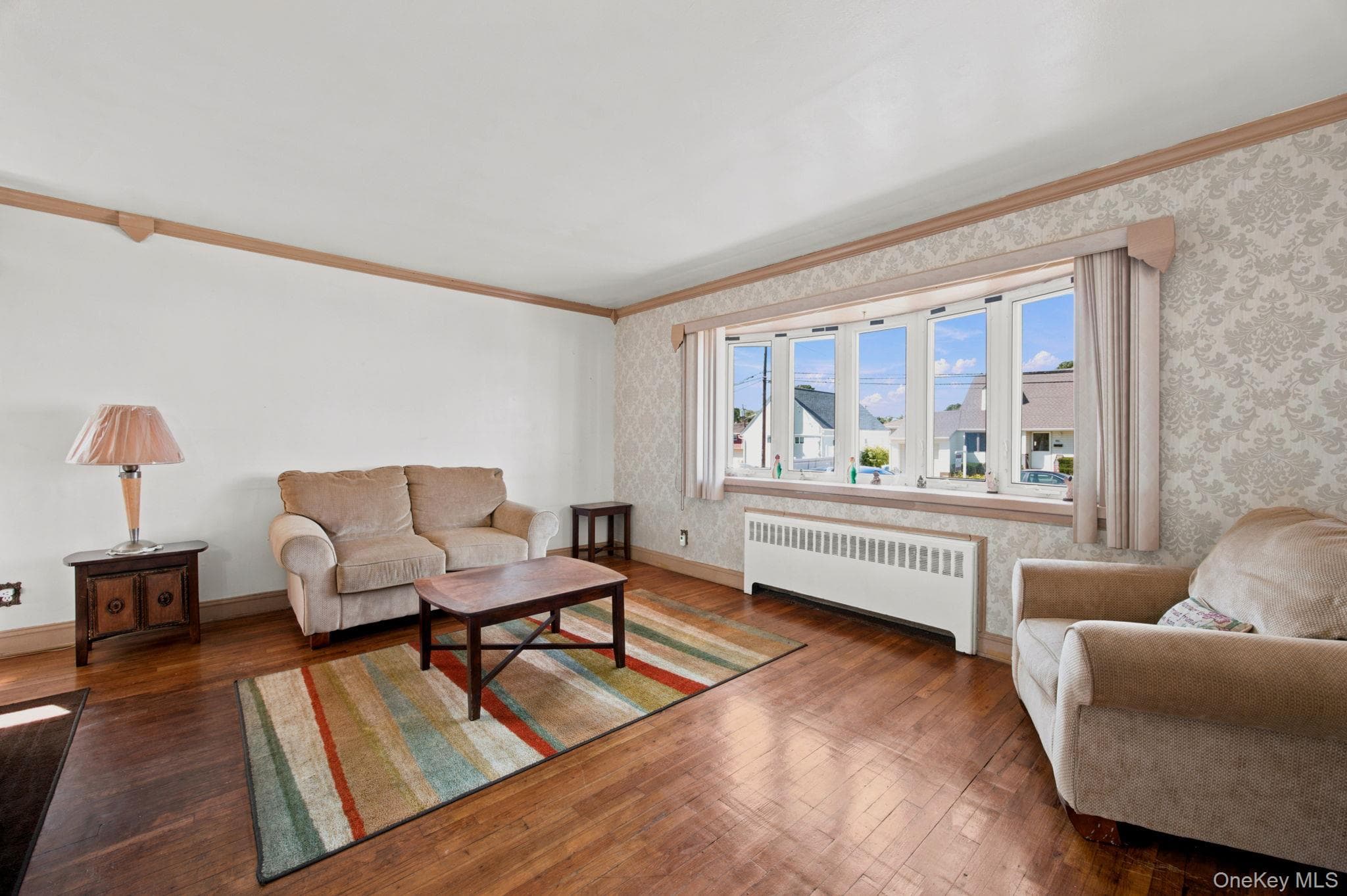 983 Cayuga Road thumbnail 3