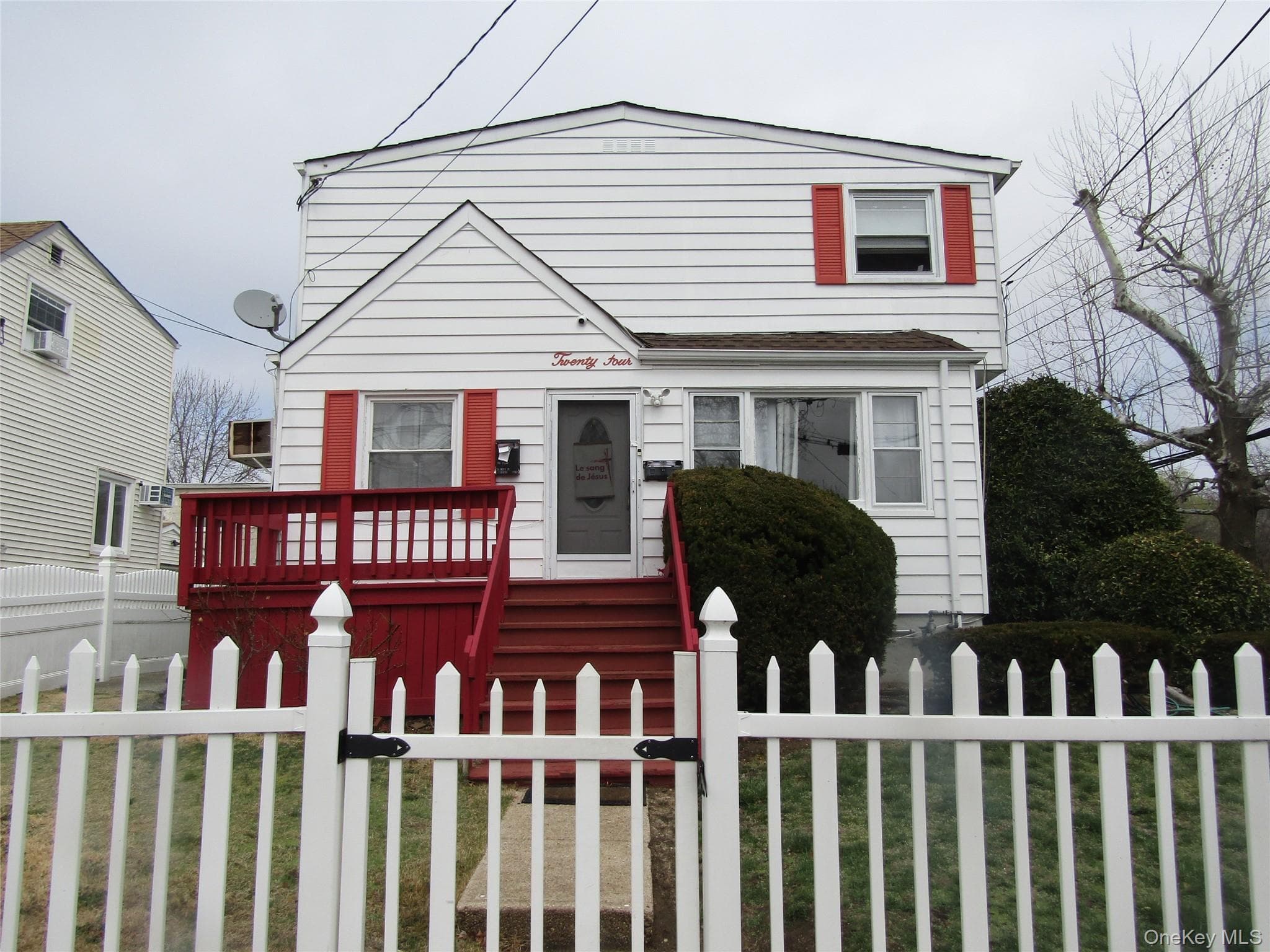 Address Withheld By Request, Lynbrook