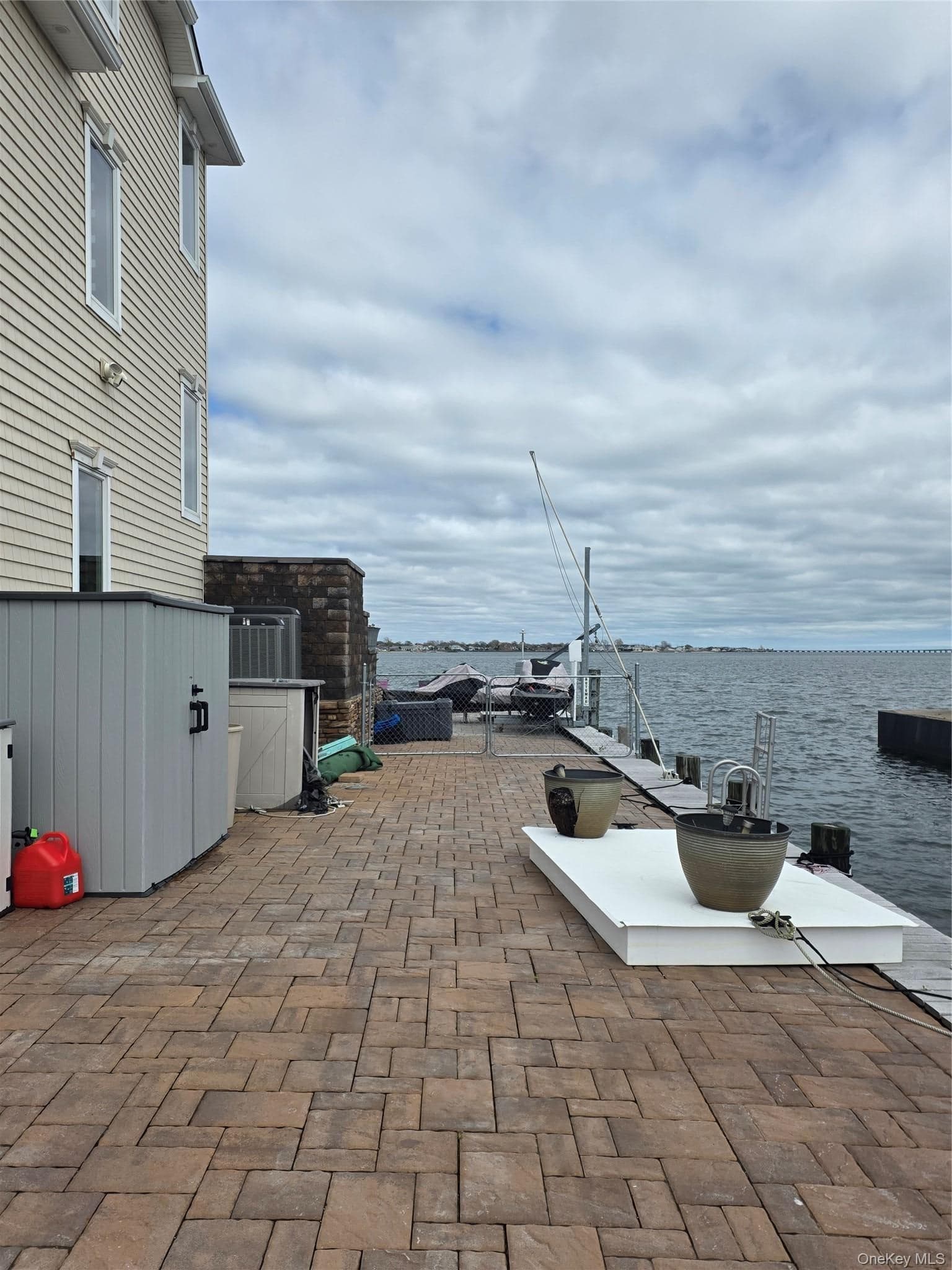 75 Yacht Club Road thumbnail 9