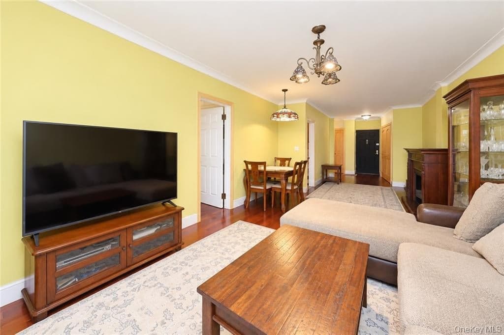 1625 Emmons Avenue Unit: DD thumbnail 6