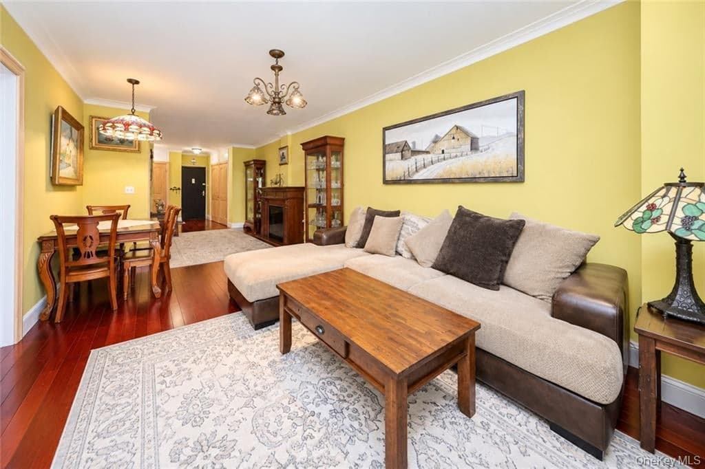 1625 Emmons Avenue Unit: DD thumbnail 4