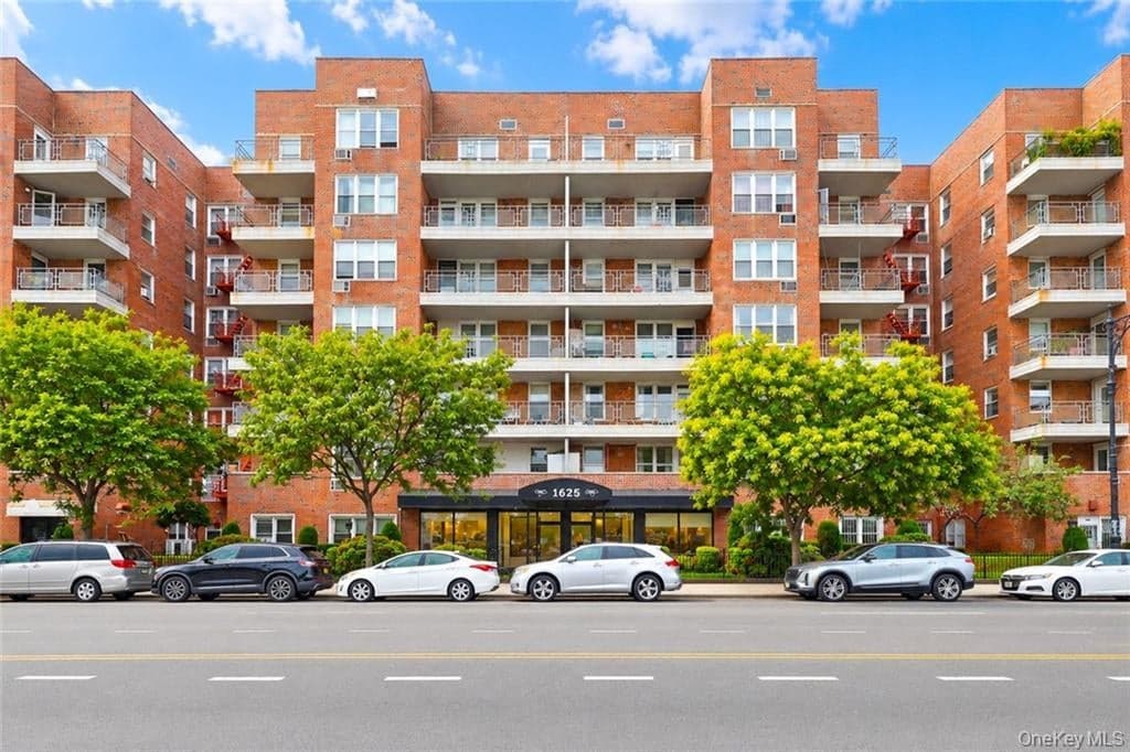 1625 Emmons Avenue Unit: DD, Brooklyn
