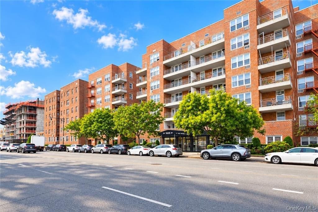 1625 Emmons Avenue Unit: DD thumbnail 17