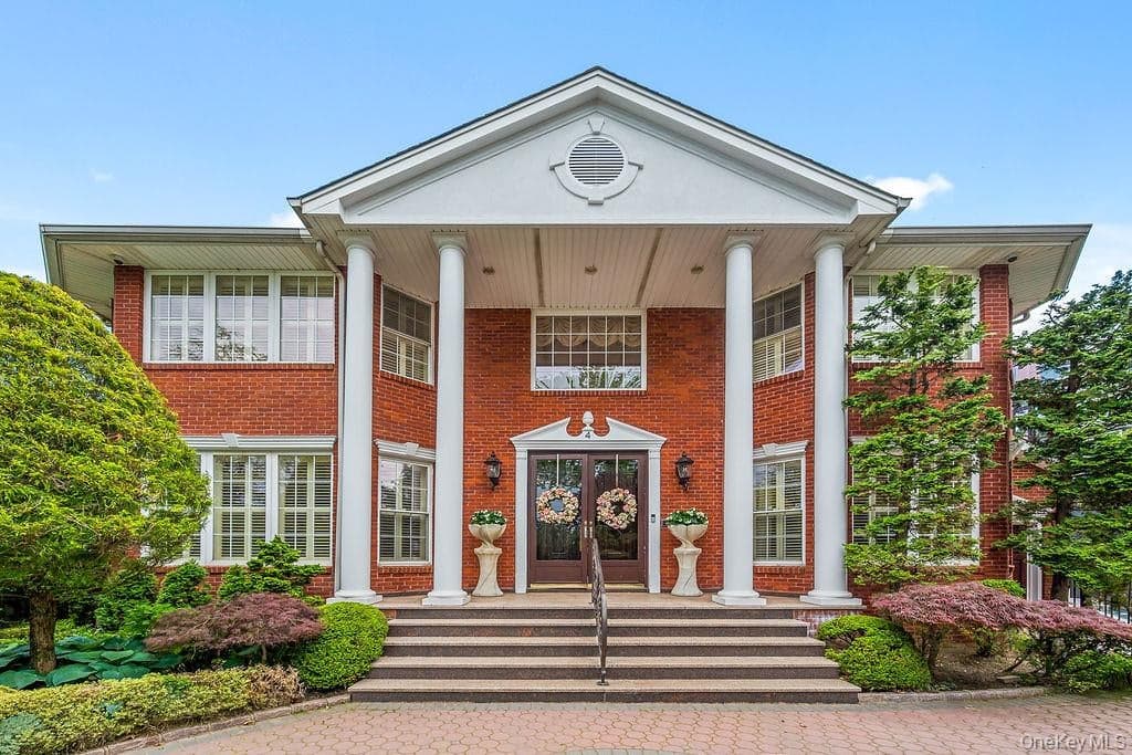 4 Point Crescent, Whitestone