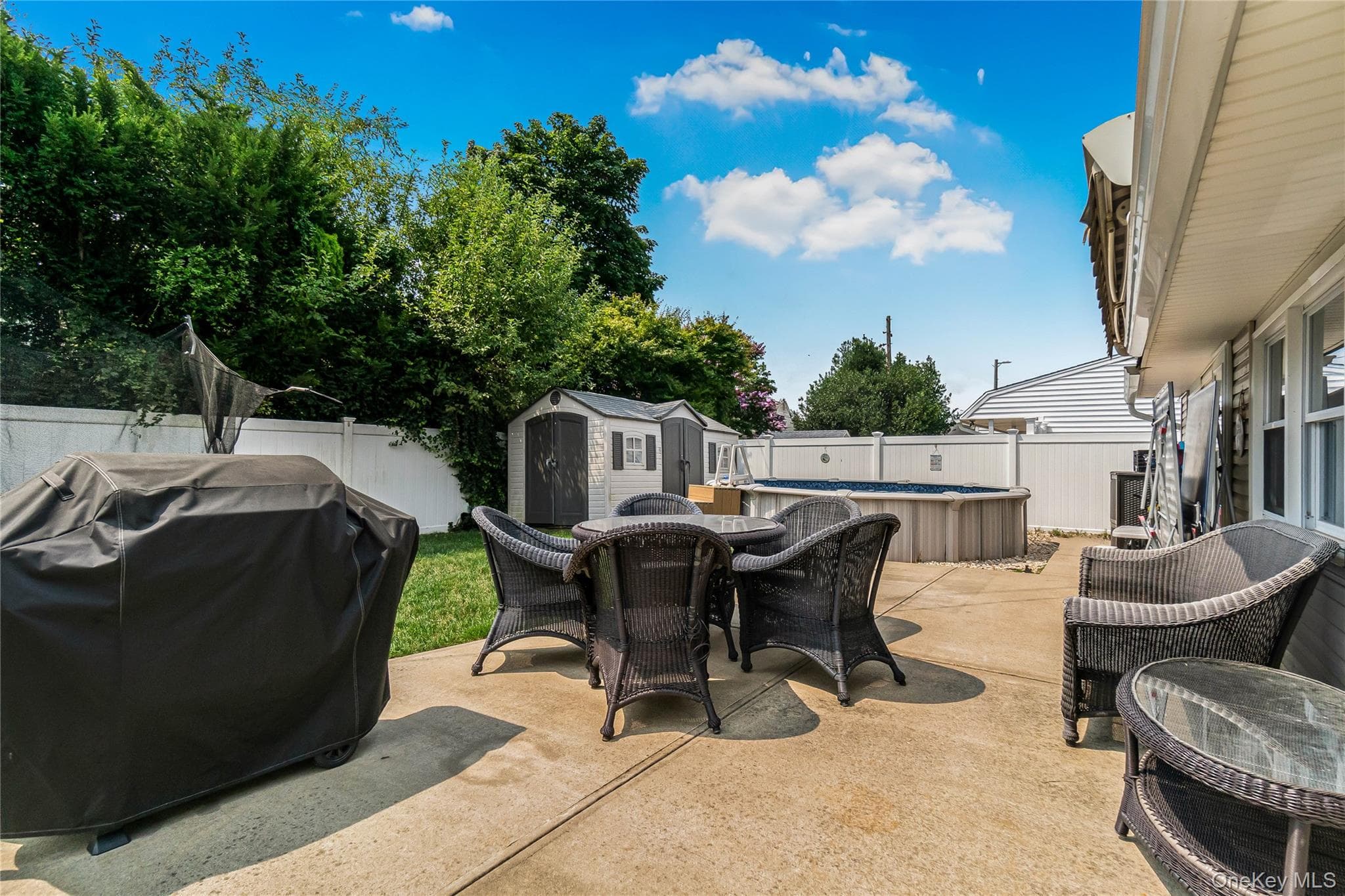 93 Duckpond Drive thumbnail 18