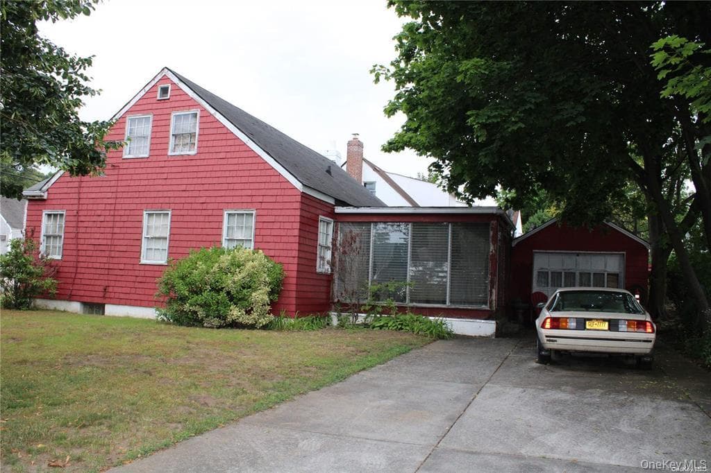 361 Walton Street thumbnail 5