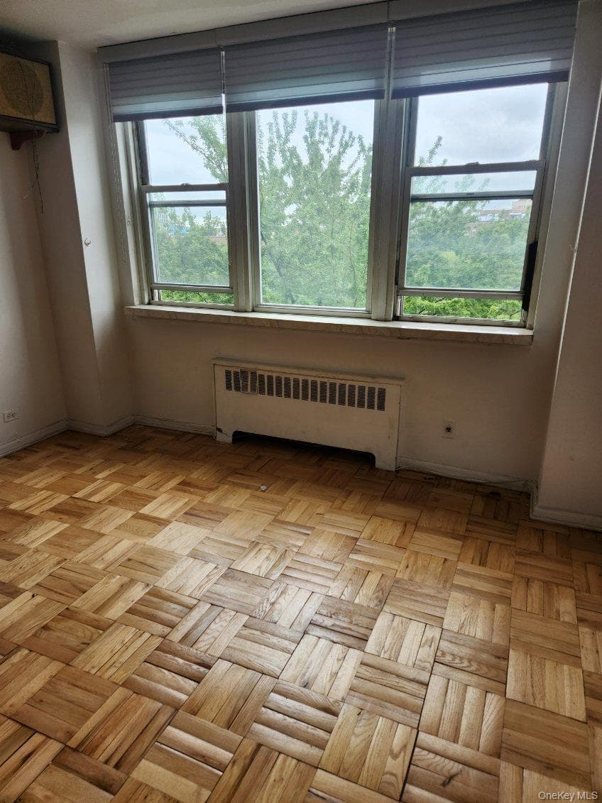 80 Knolls Crescent Unit: 8M thumbnail 2