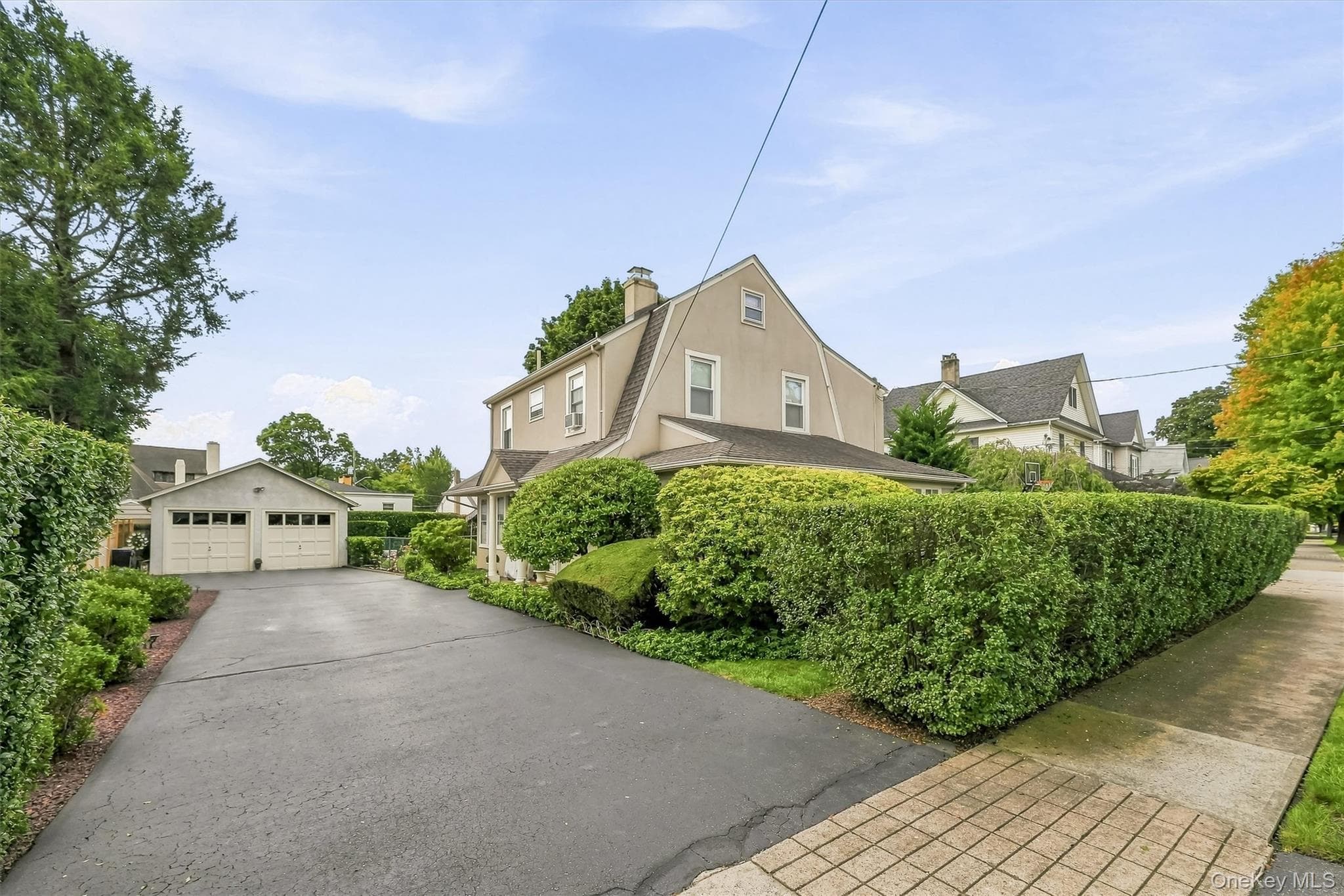 61 E Maple Avenue thumbnail 4