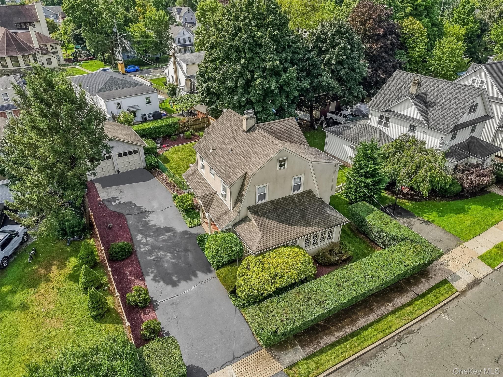 61 E Maple Avenue thumbnail 2