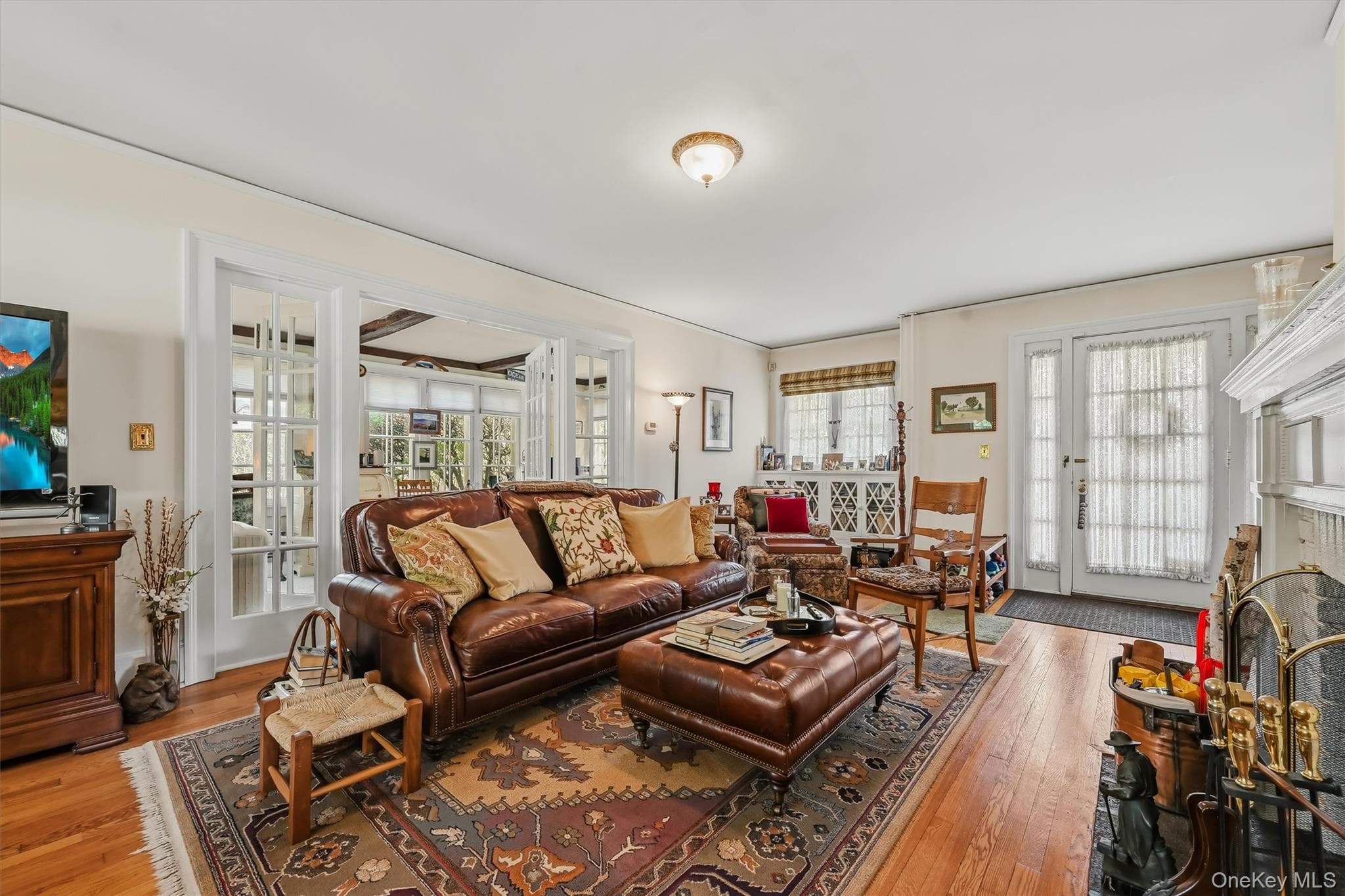 61 E Maple Avenue thumbnail 14