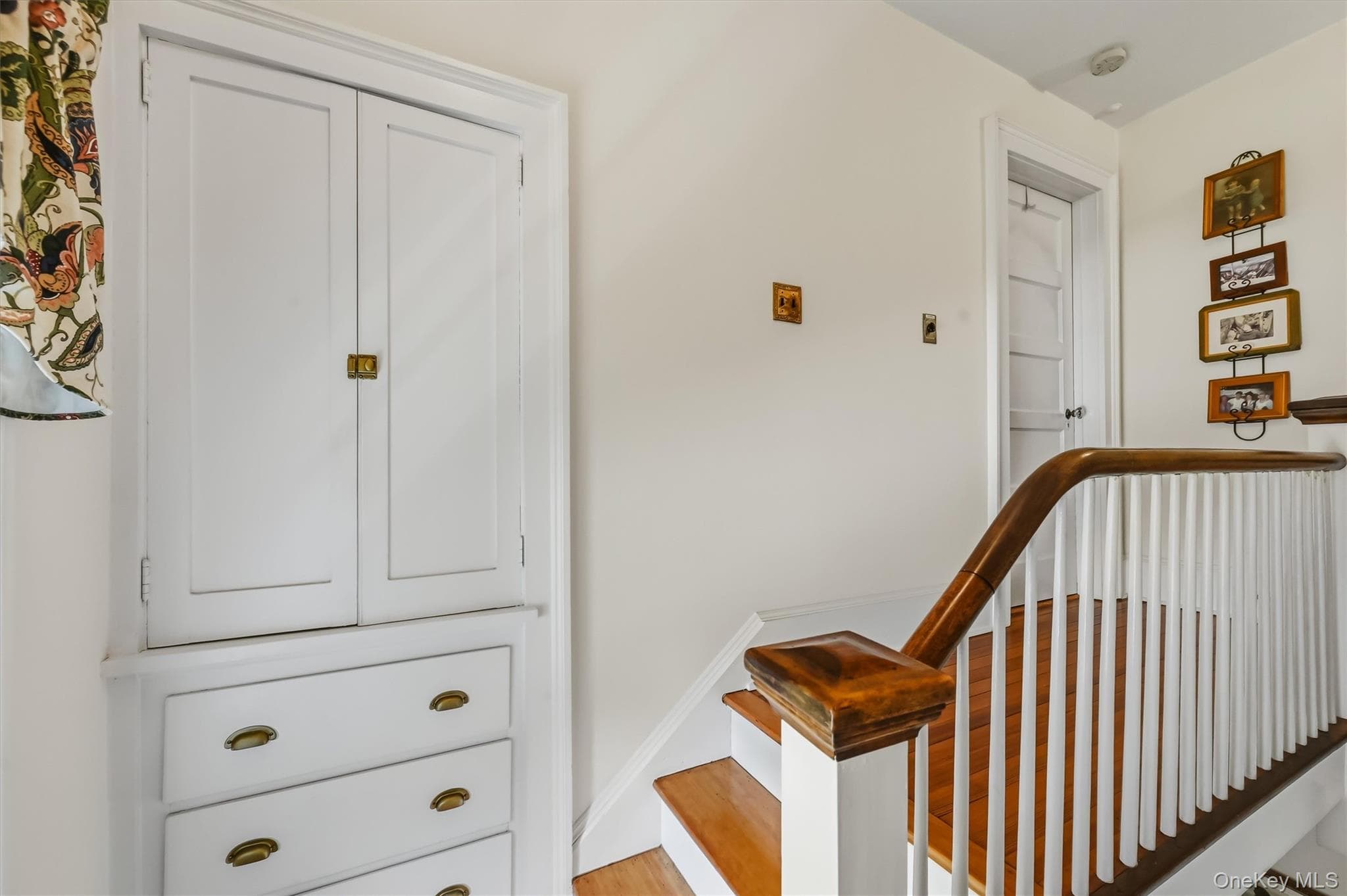 61 E Maple Avenue thumbnail 31