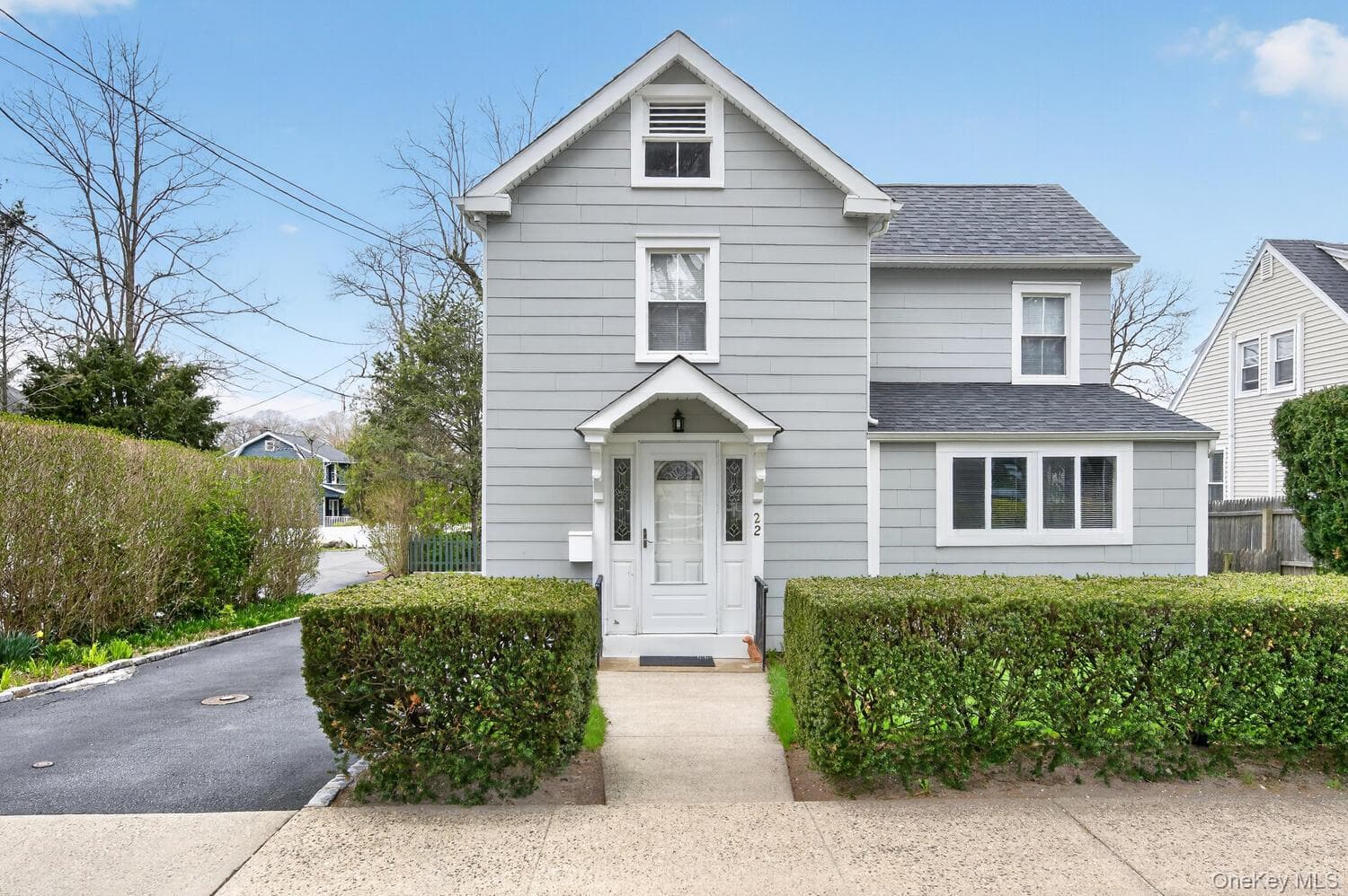 22 Perry Avenue photo 1