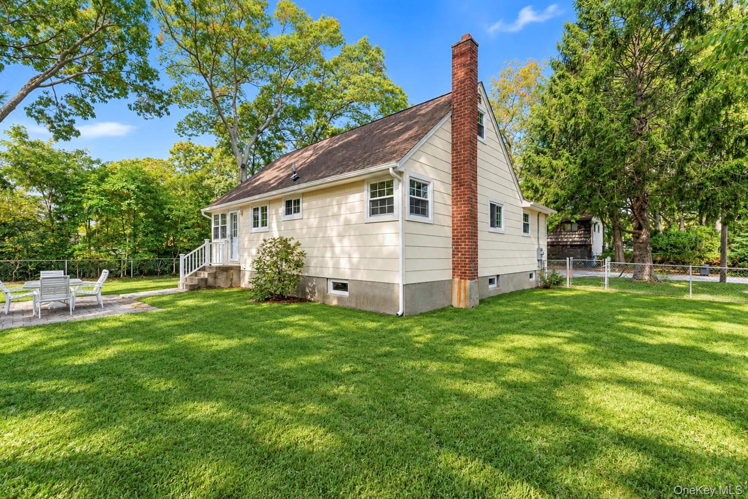 124 Officials Avenue thumbnail 9
