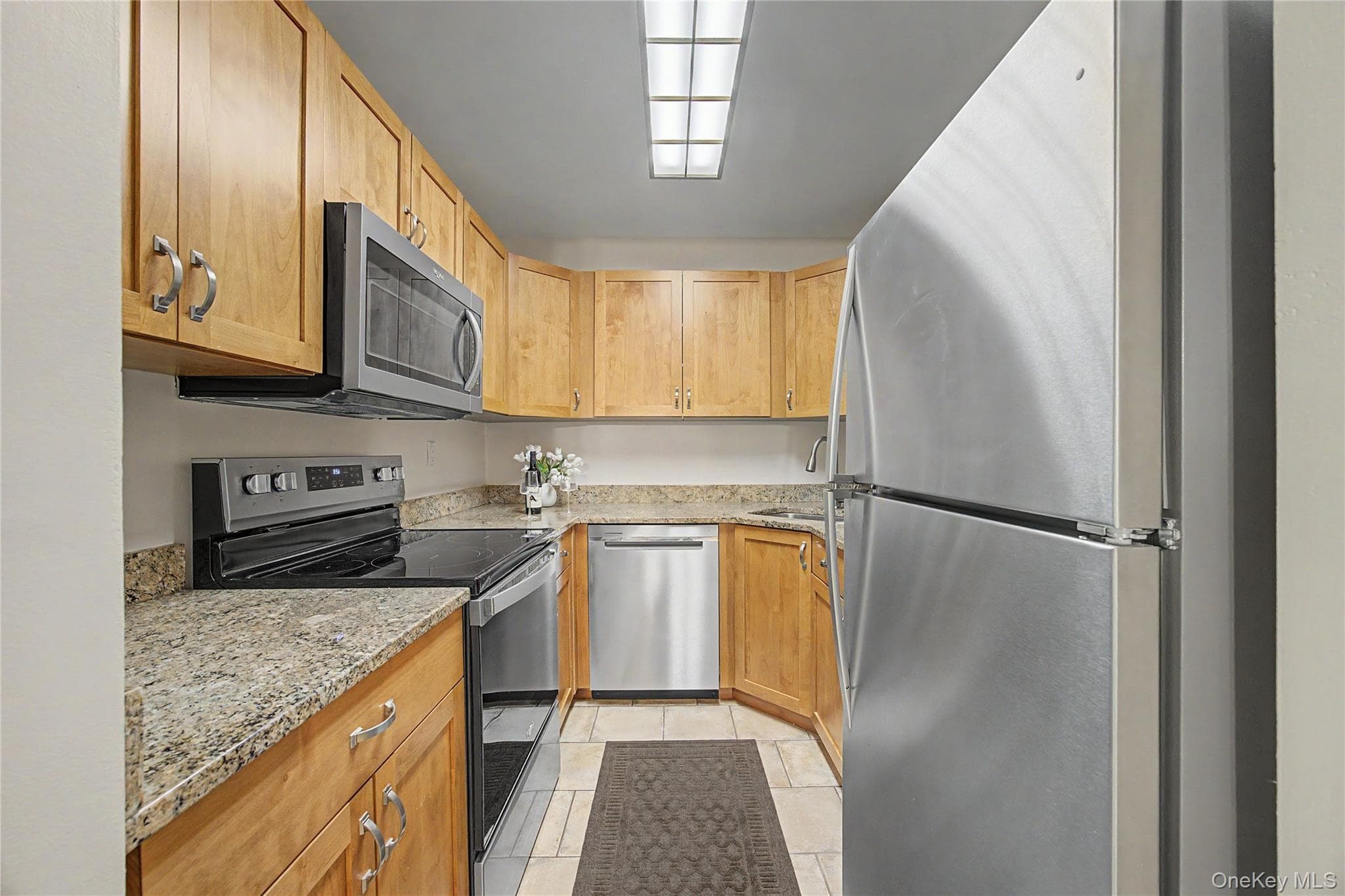 160 Carriage Court Unit: D thumbnail 10