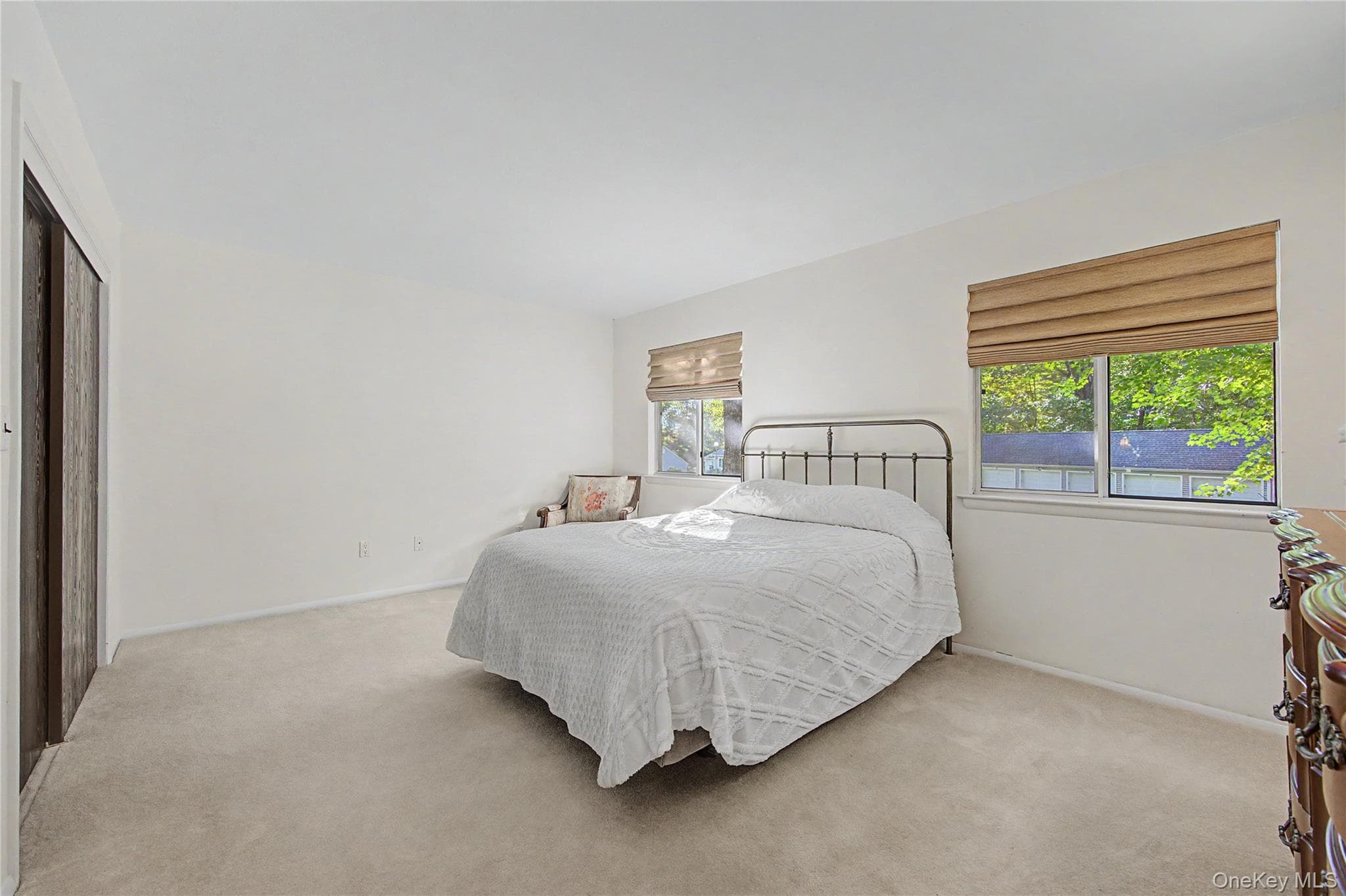160 Carriage Court Unit: D thumbnail 12