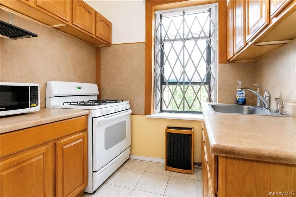 1289 E 19th Street Unit: D4 thumbnail 9