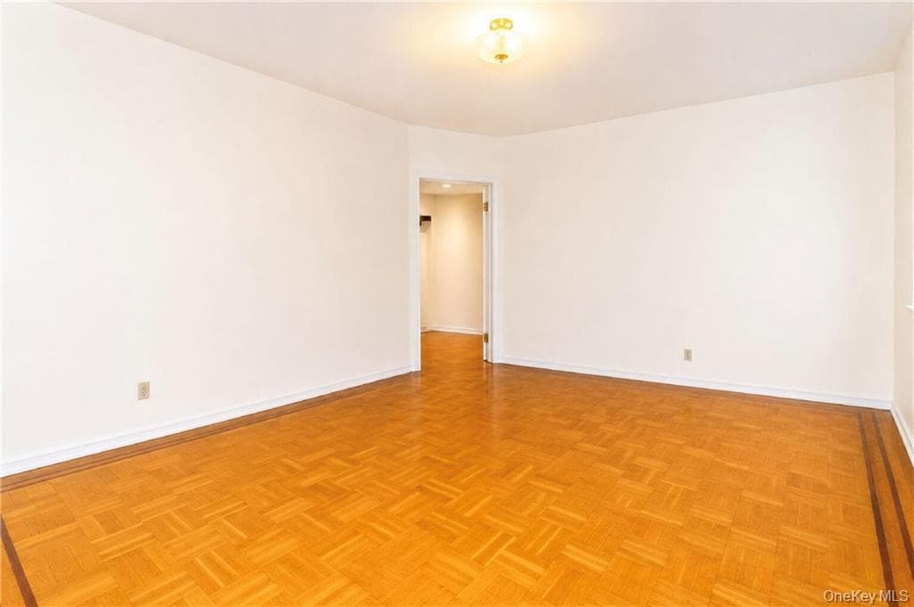 1289 E 19th Street Unit: D4 thumbnail 6
