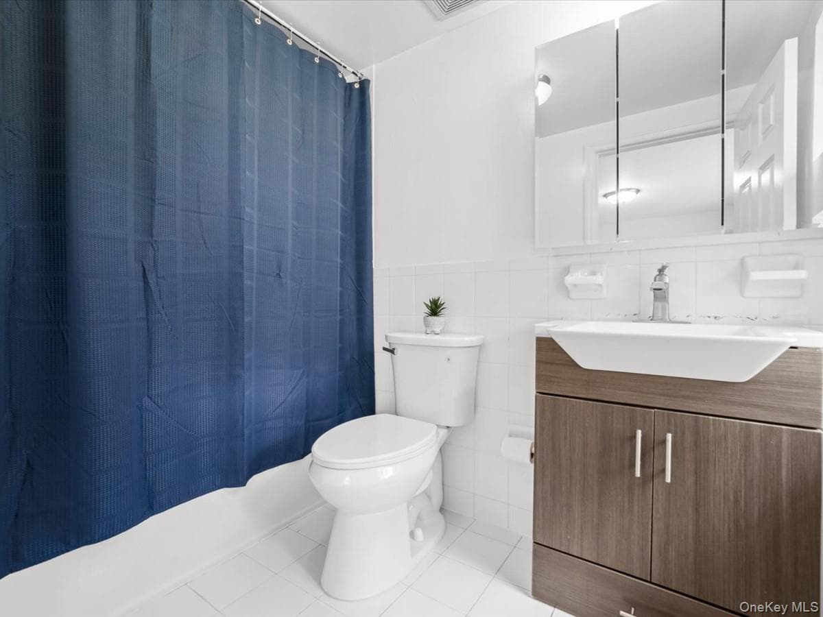 1 Patricia Lane Unit: 305 thumbnail 17