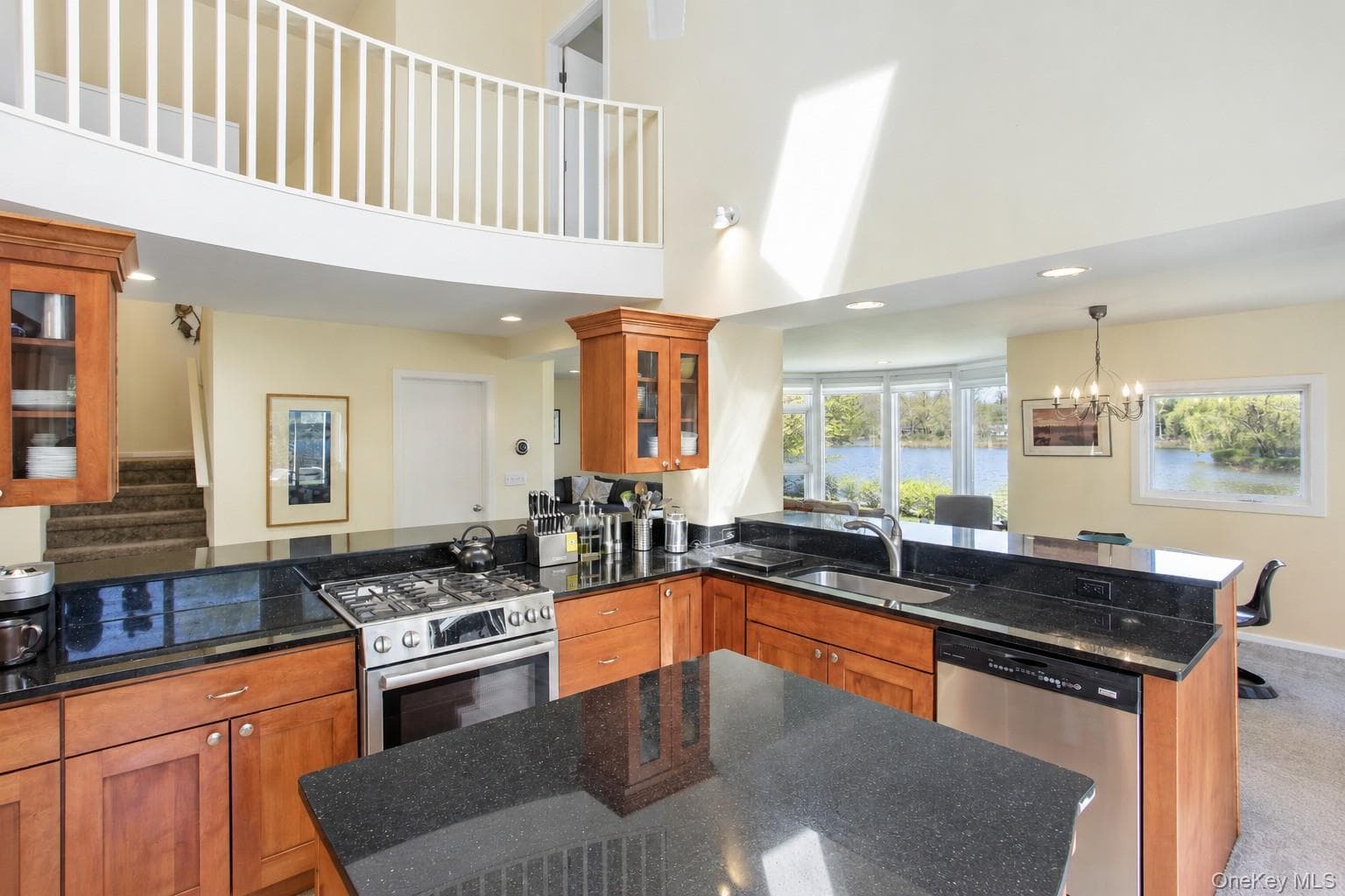 322 Arcadia Drive thumbnail 5
