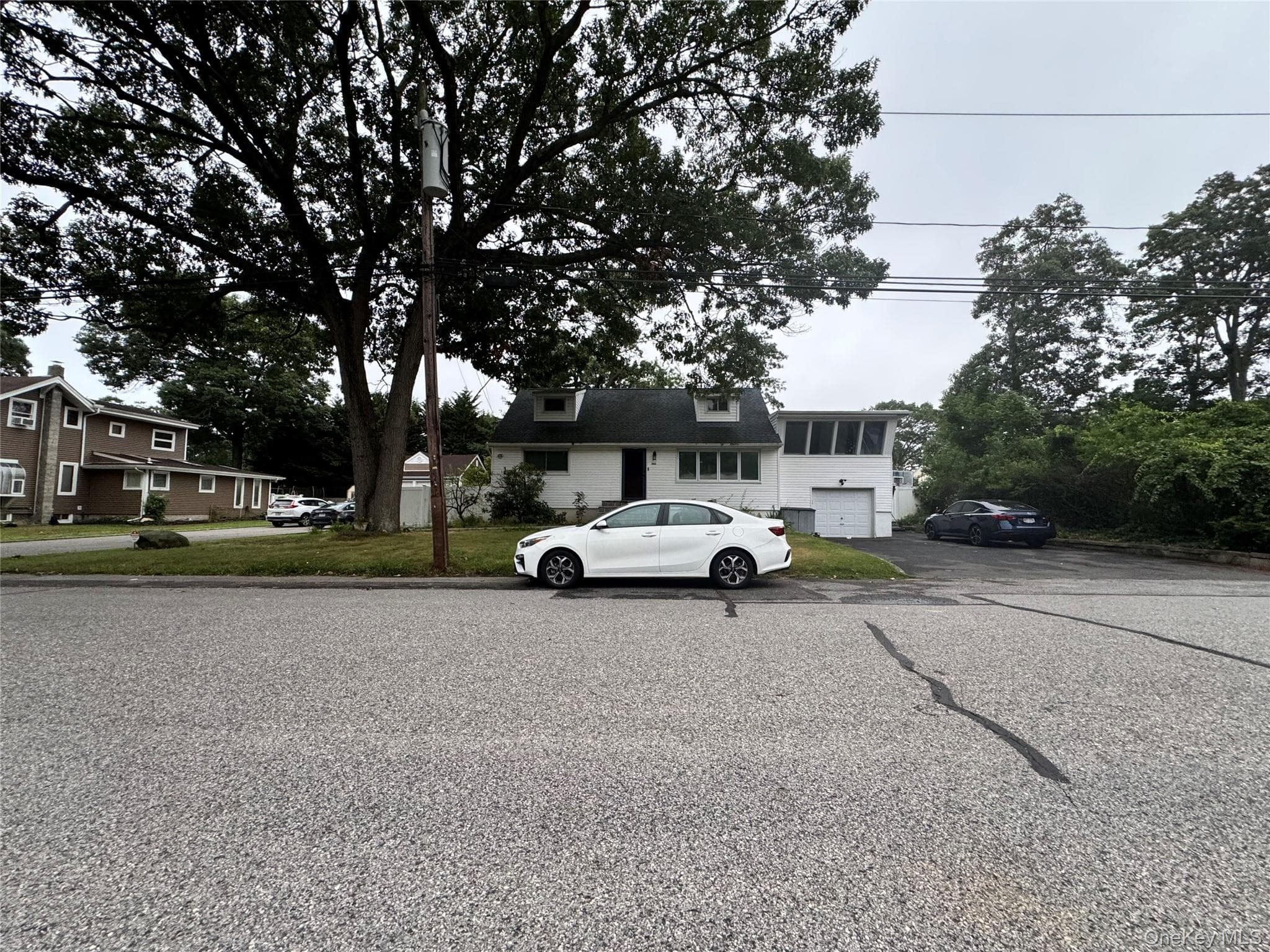233 S 15th Street thumbnail 4