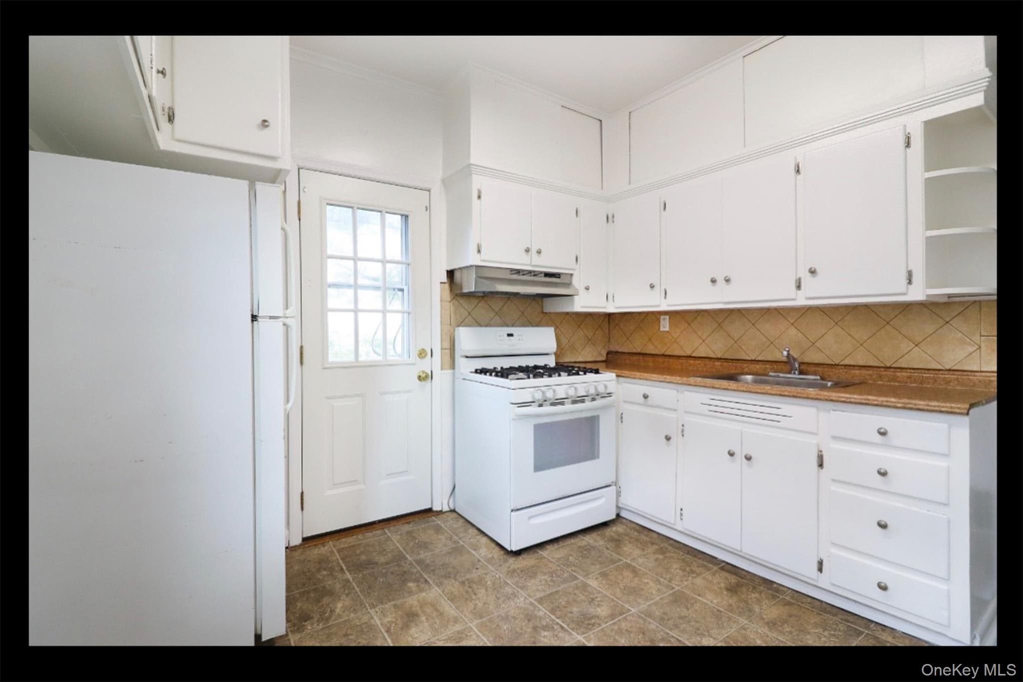 97 Van Cortlandt Pk Avenue thumbnail 15