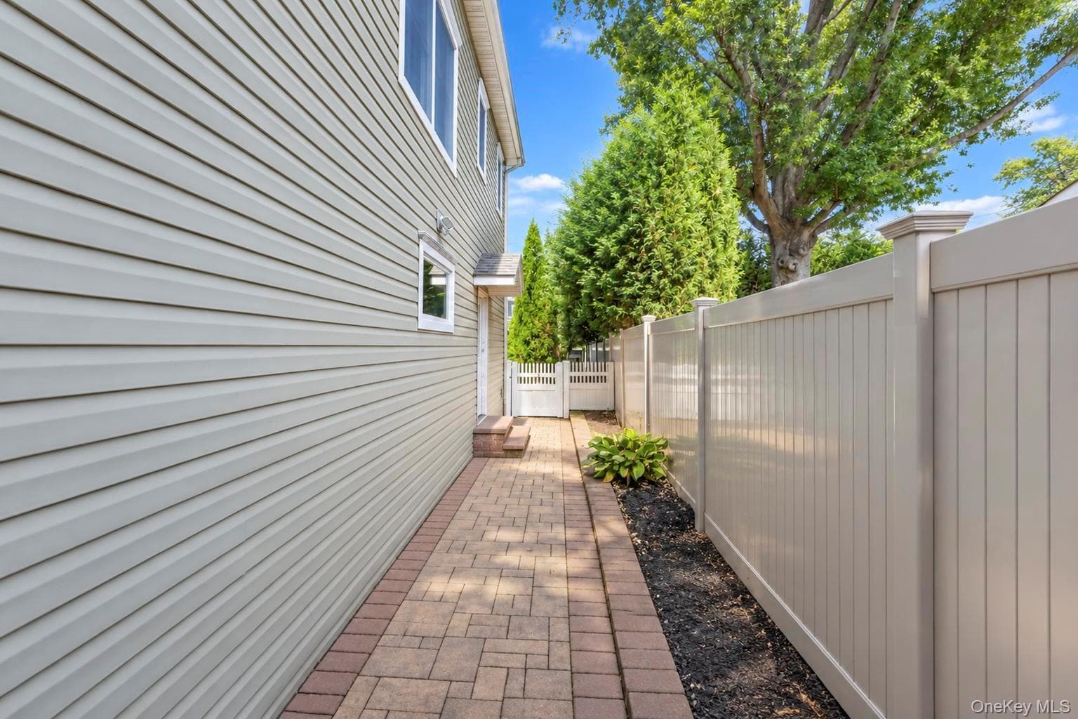 43 North Drive thumbnail 7
