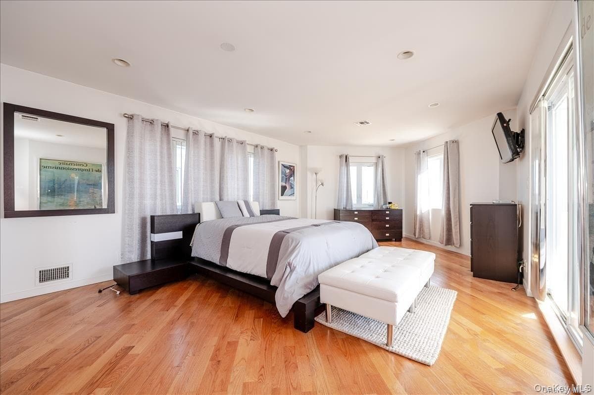 17 New York Avenue Unit: House thumbnail 19