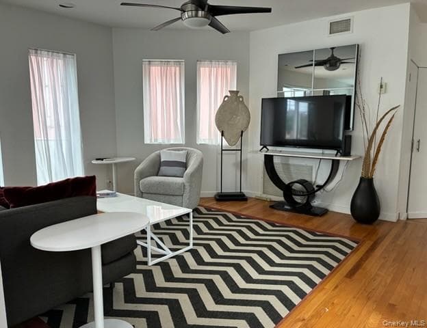17 New York Avenue Unit: House thumbnail 6
