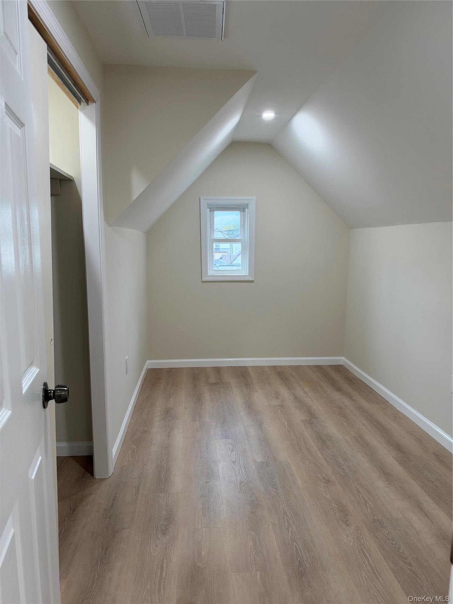 750 Wesley Street thumbnail 27
