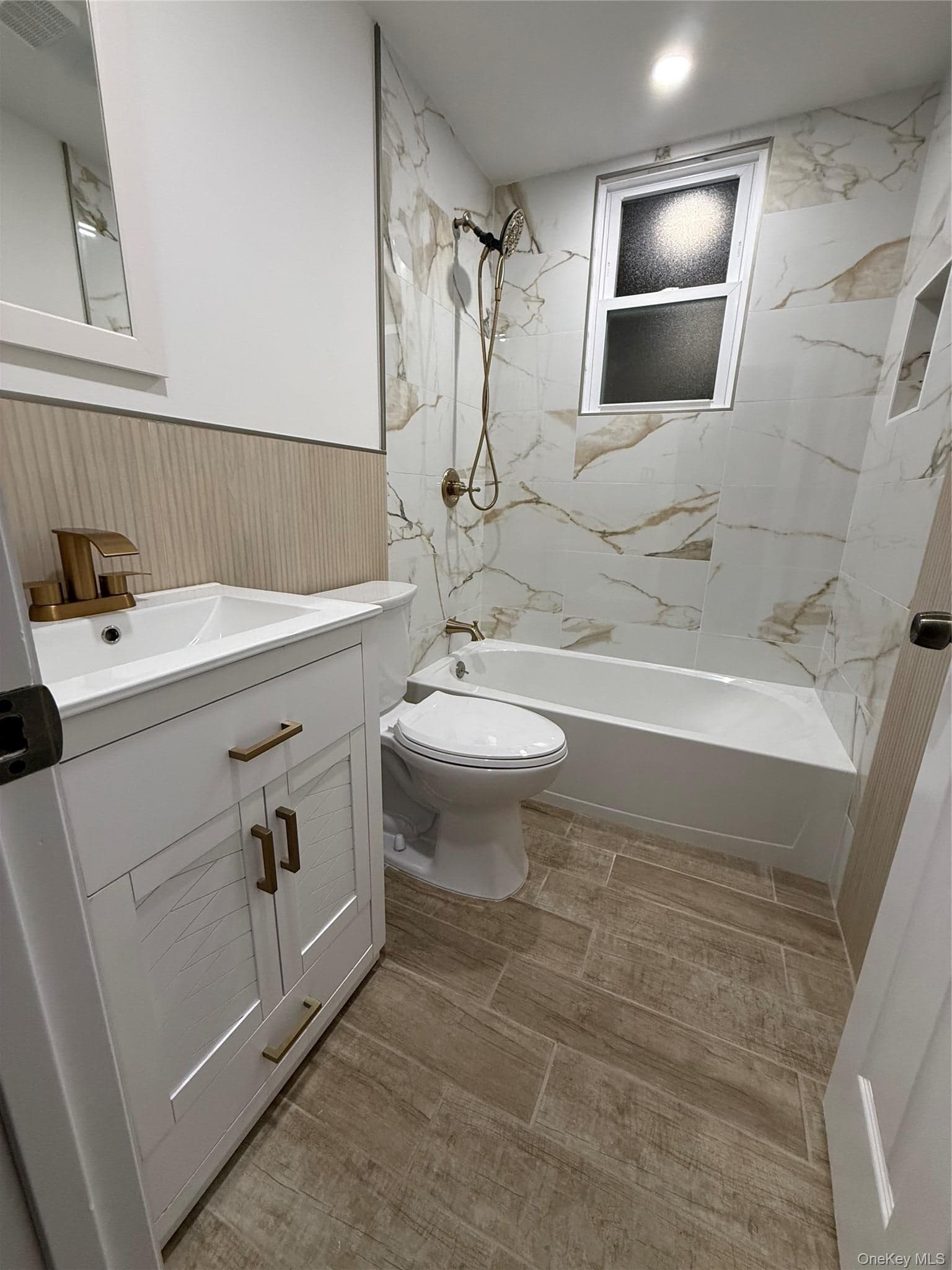 750 Wesley Street thumbnail 13