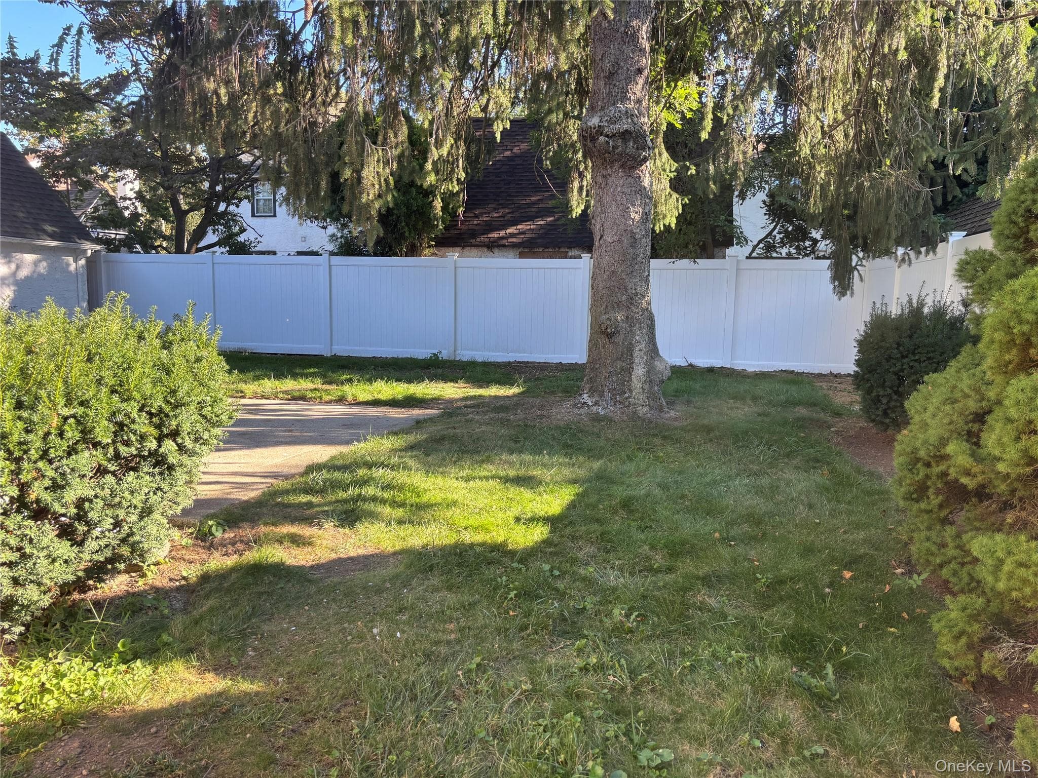 750 Wesley Street thumbnail 40